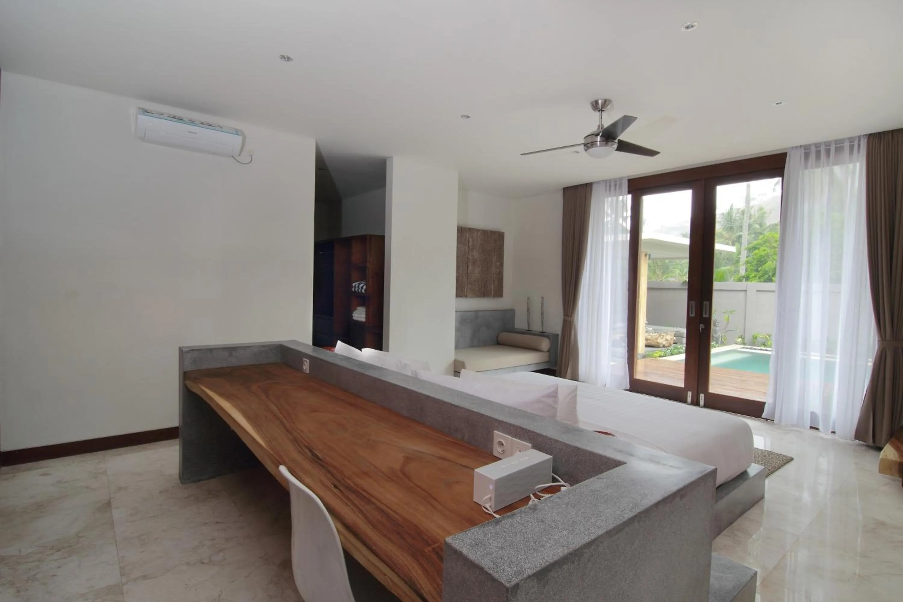 Bedroom, Bed in Bale Mandala Villas