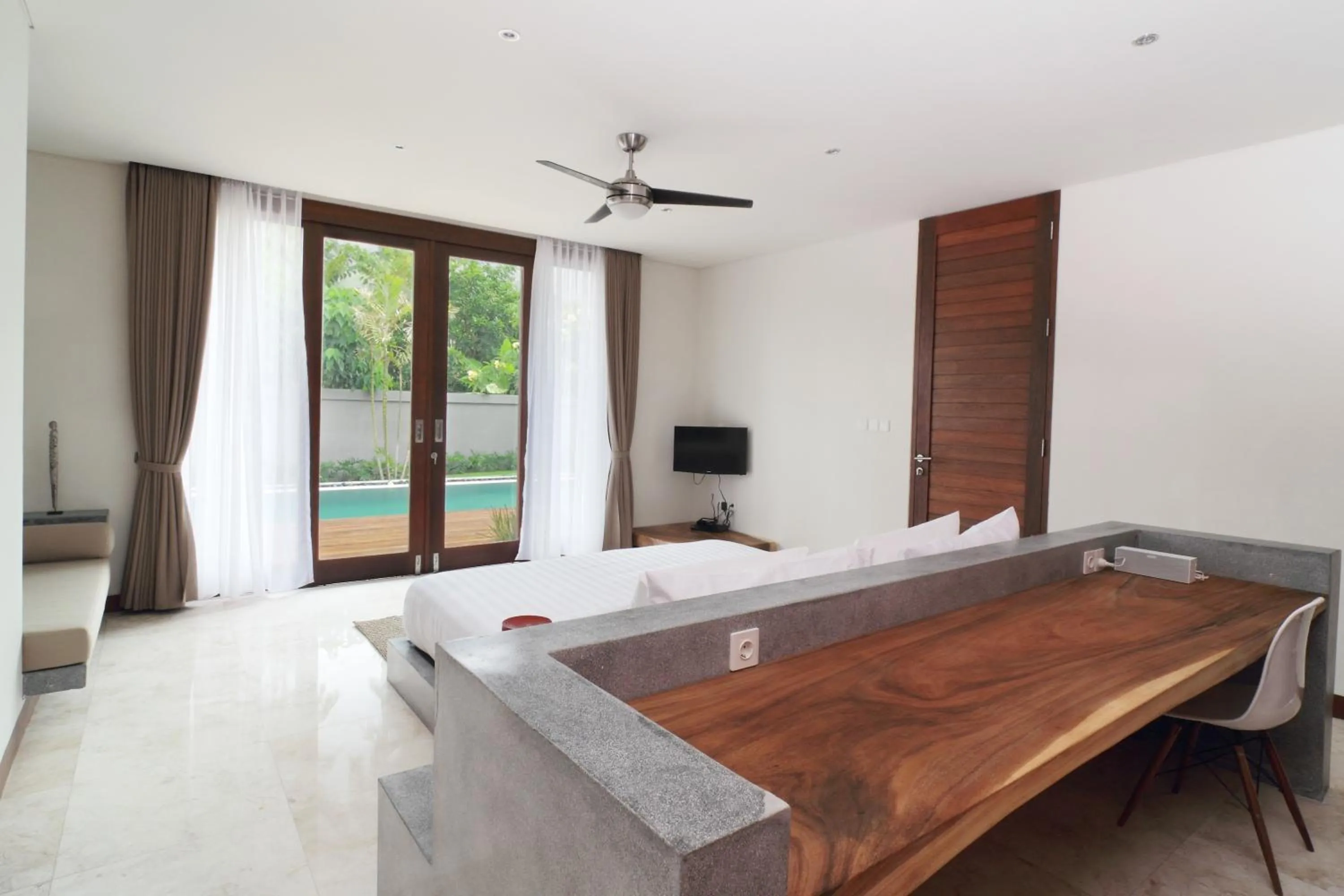 Bedroom, Bed in Bale Mandala Villas