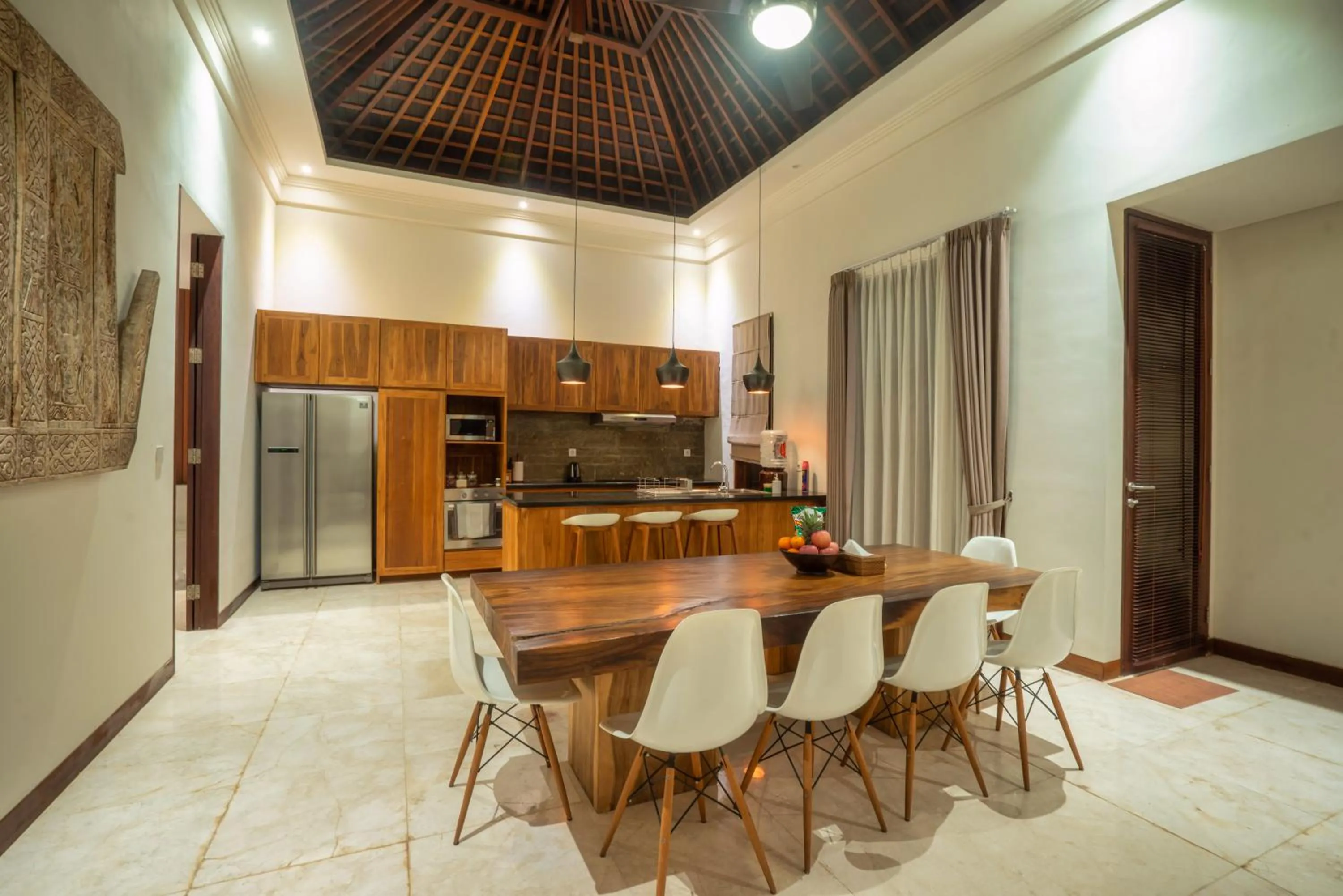 Dining area in Bale Mandala Villas