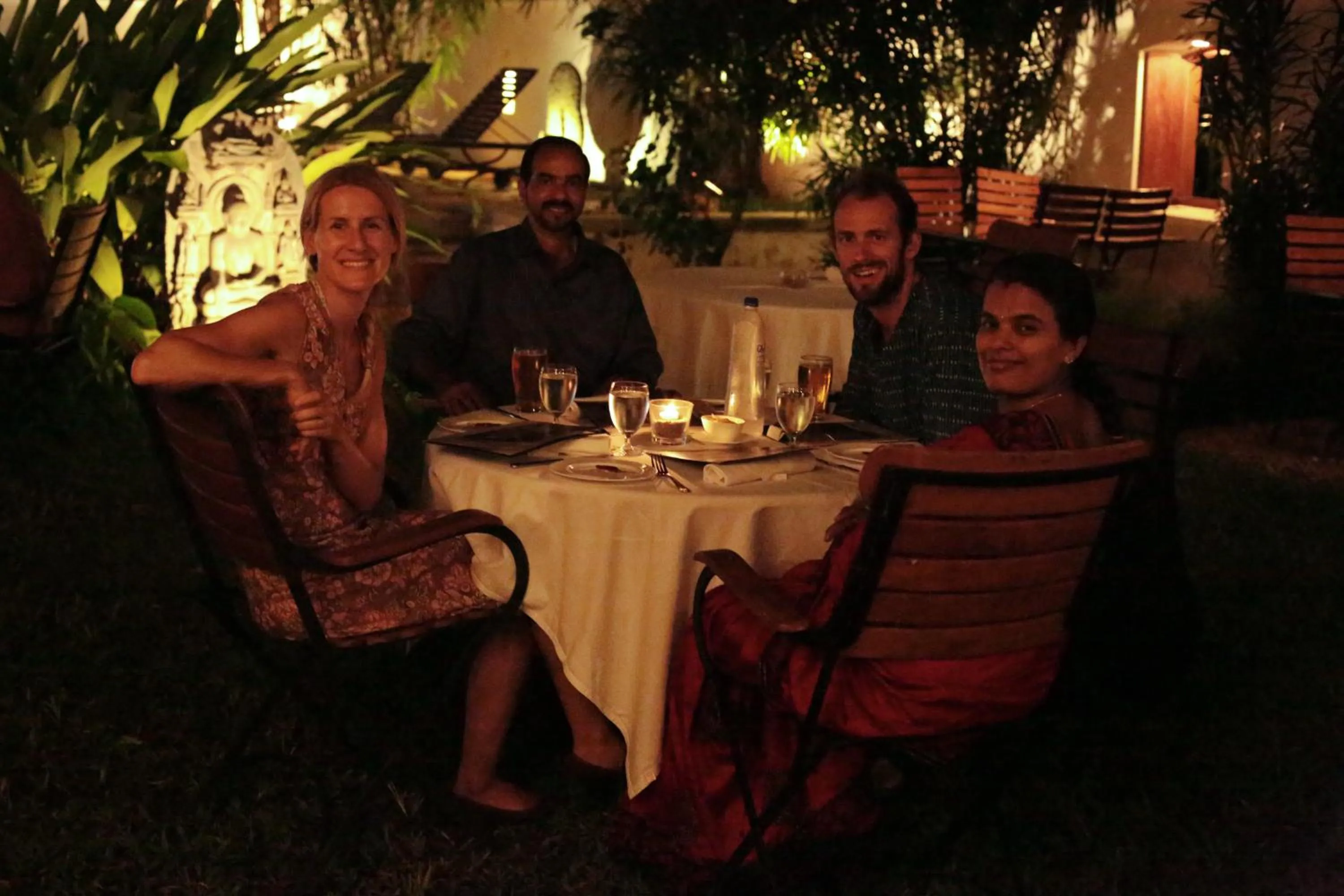 Restaurant/places to eat in Jojies Homestay Fortkochi
