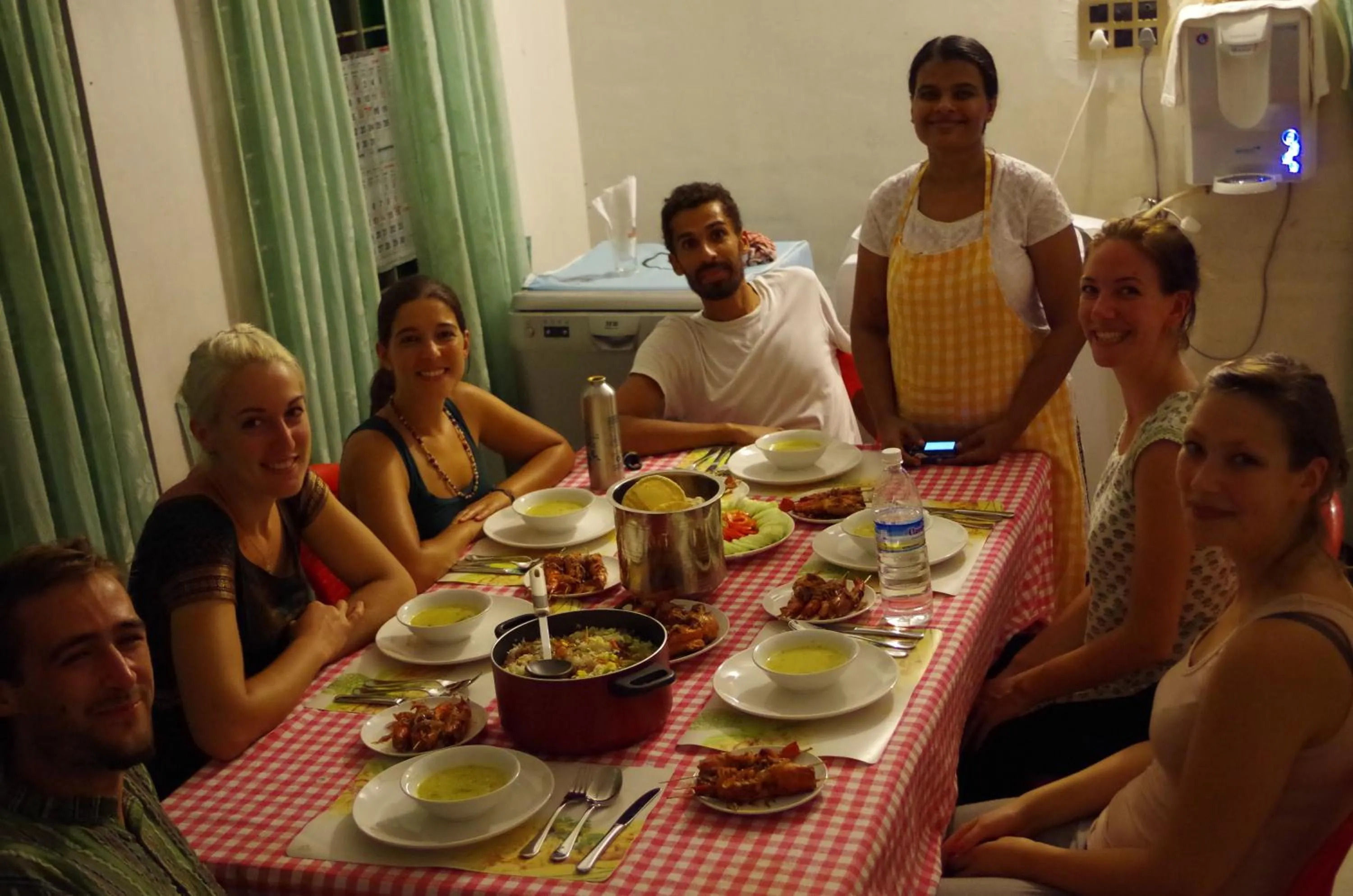 People in Jojies Homestay Fortkochi