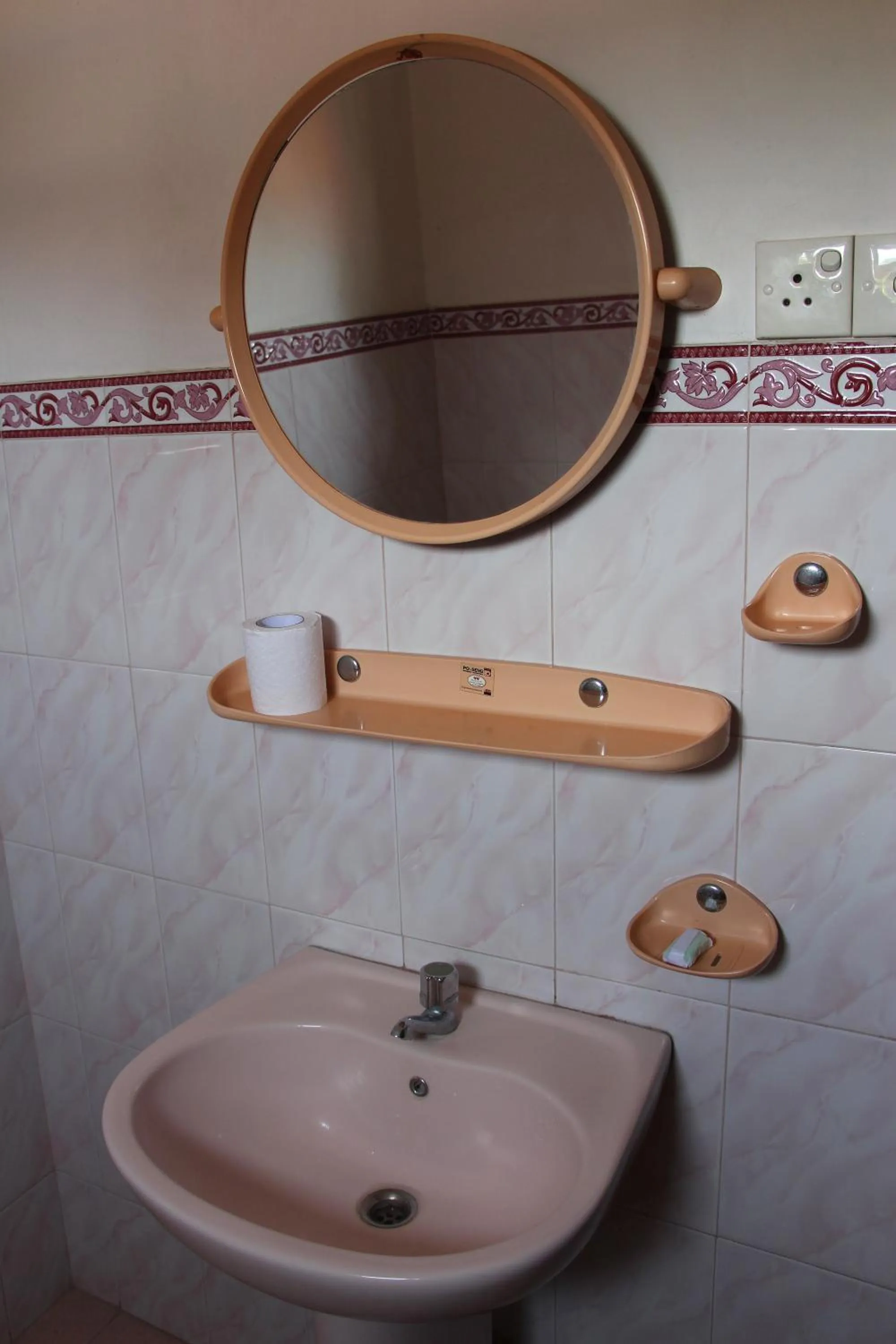 Bathroom in Holiday Guest Inn