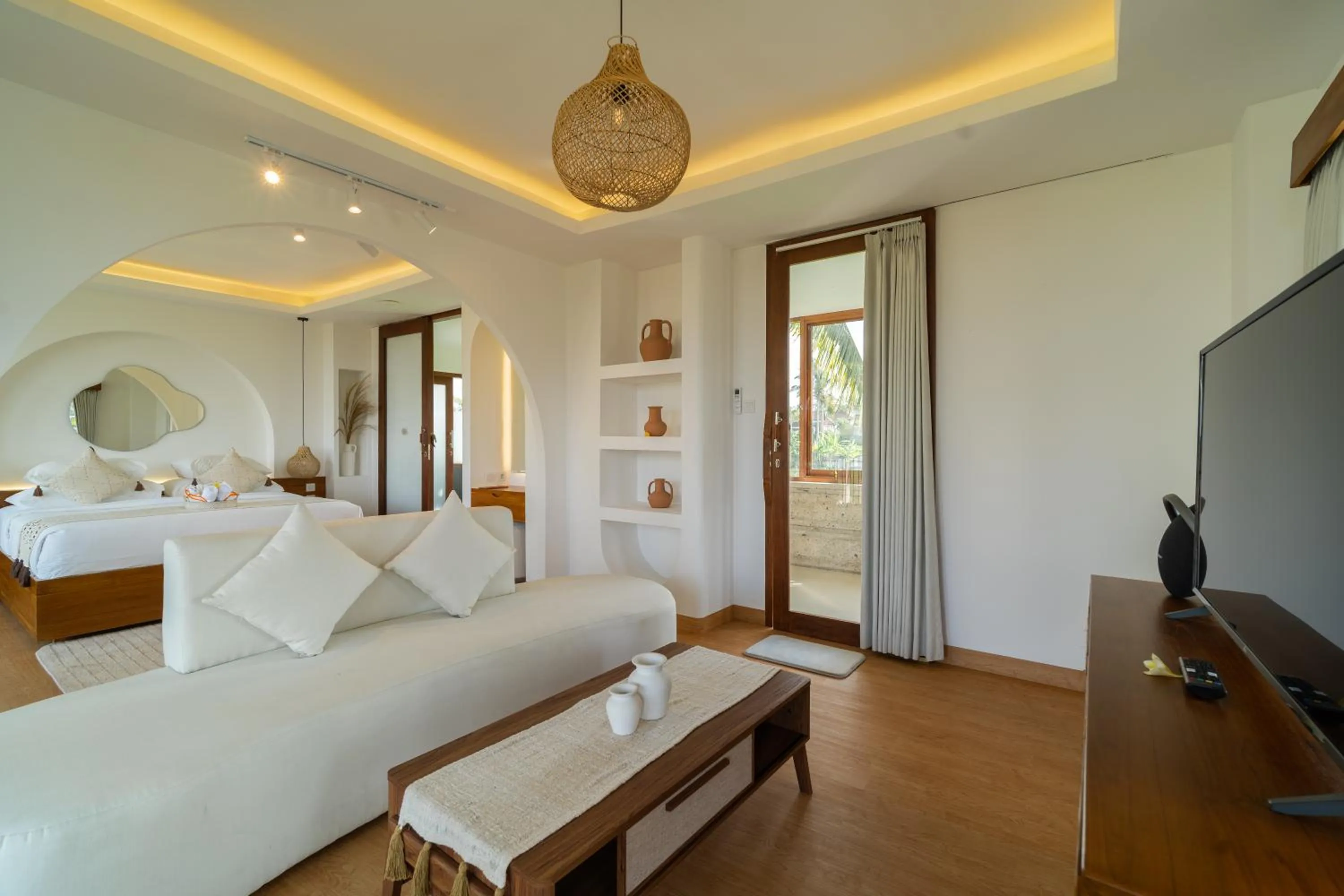 Living room, Bed in Om Ham Retreat and Resort