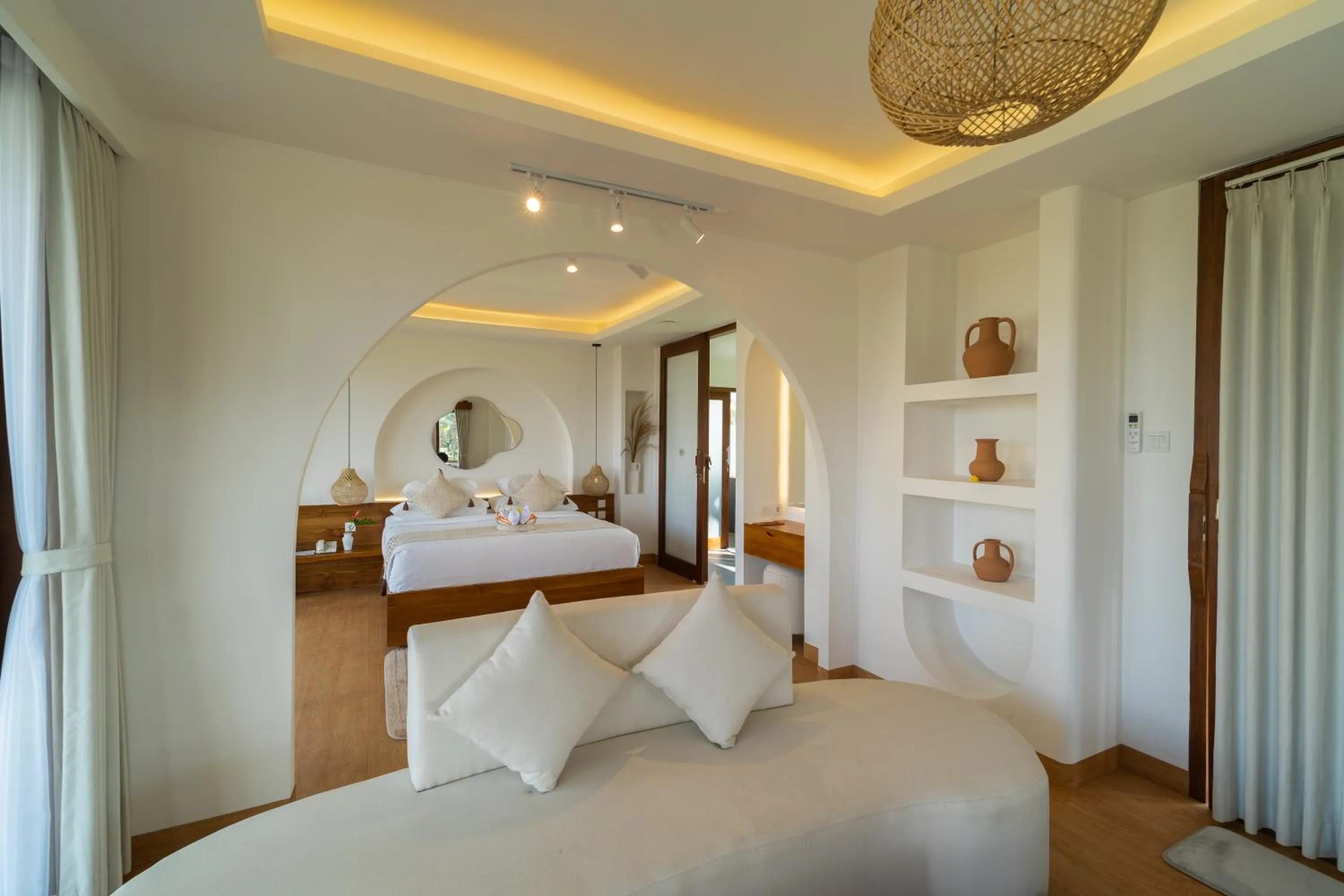 Photo of the whole room, Bed in Om Ham Retreat and Resort