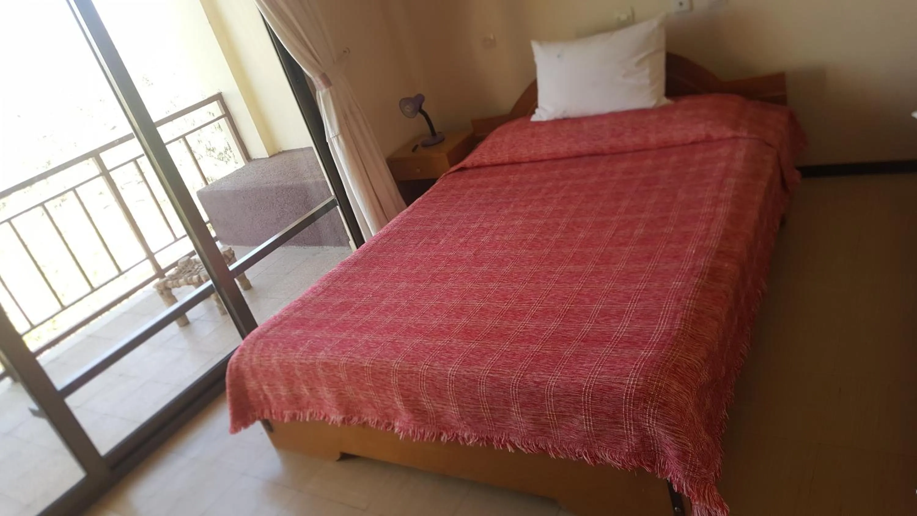 Bed in Jerusalem Hotel Lalibela
