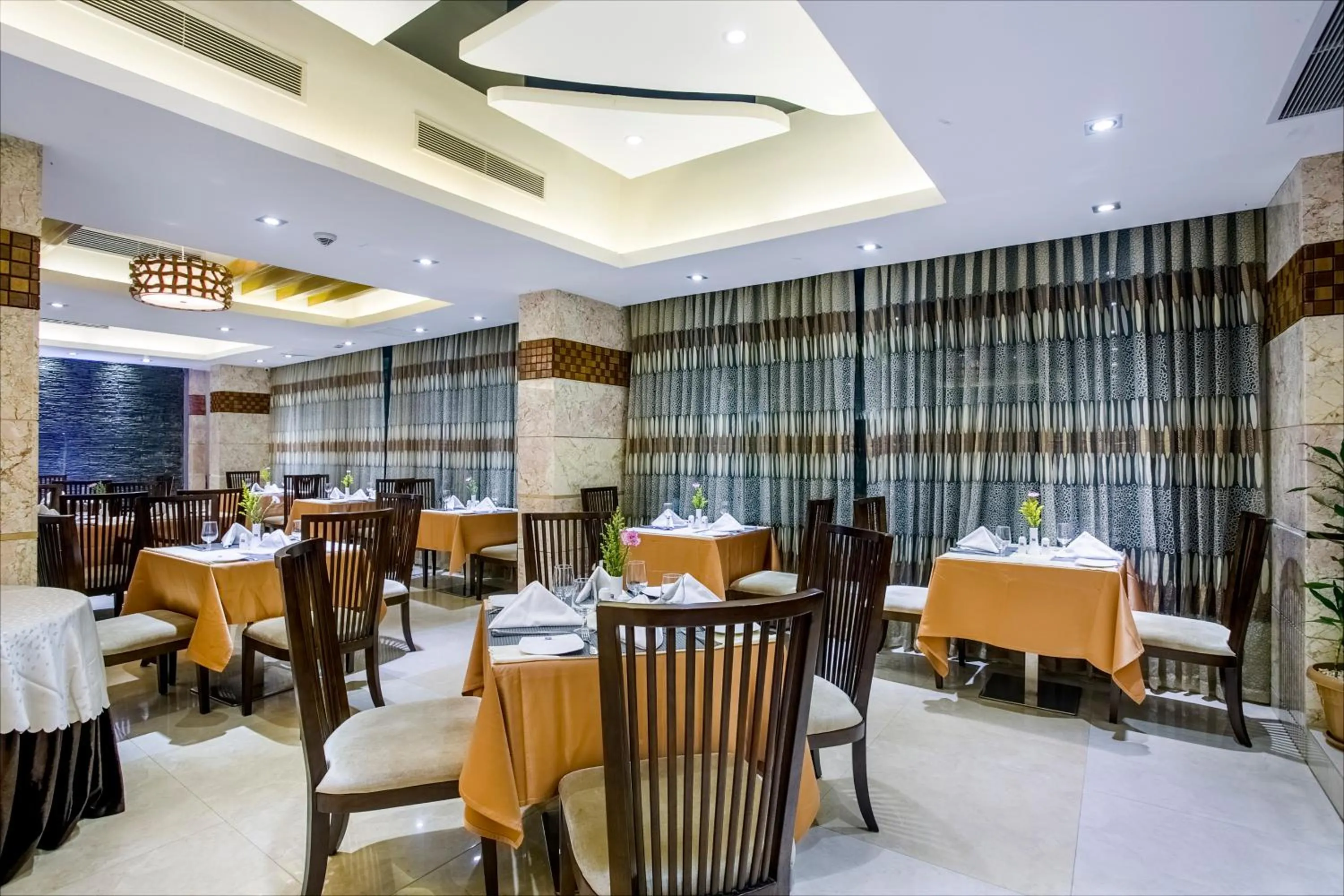 Restaurant/places to eat in Bengal Blueberry