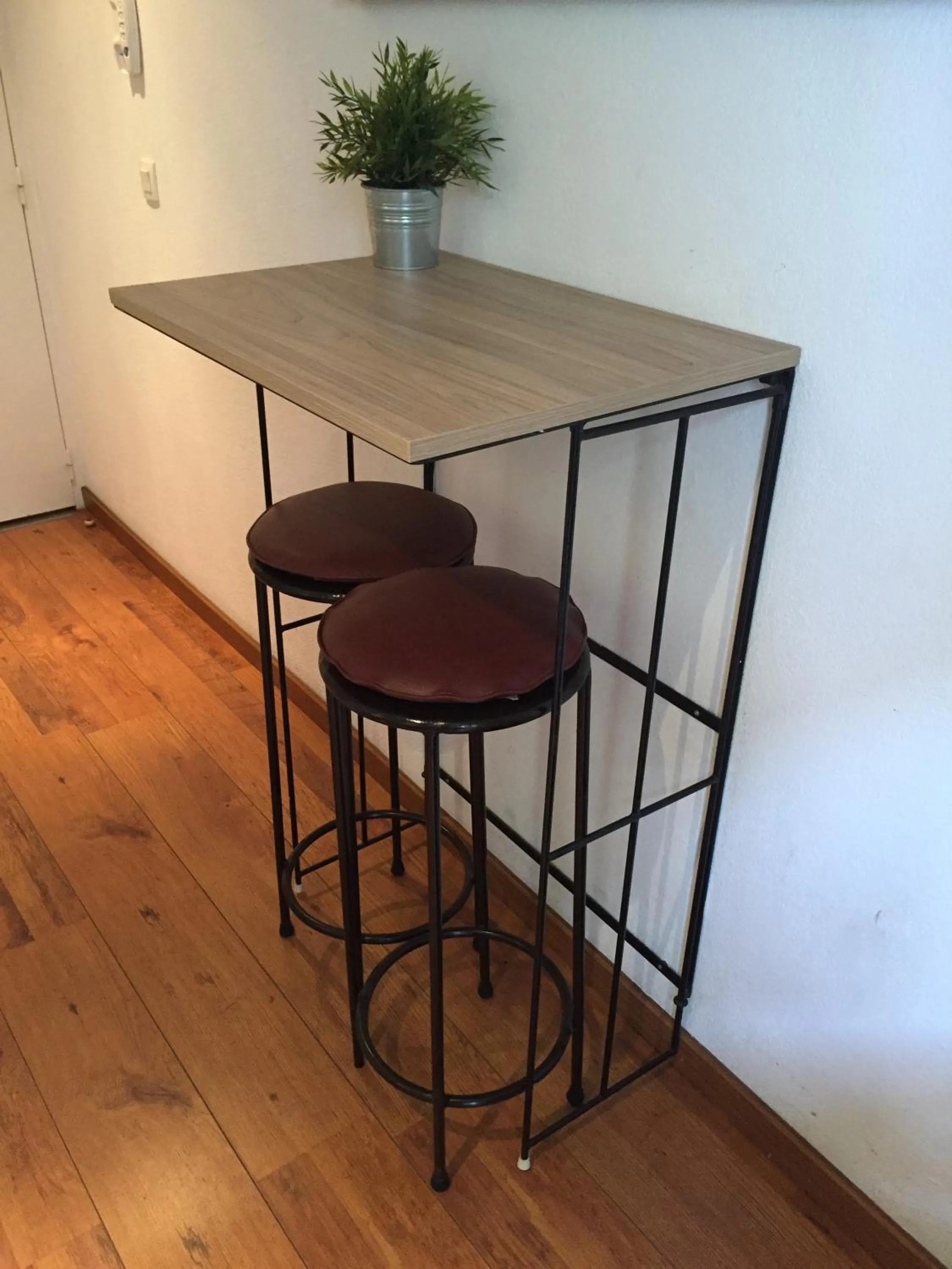 Decorative detail in Hôtel du Petit Louvre