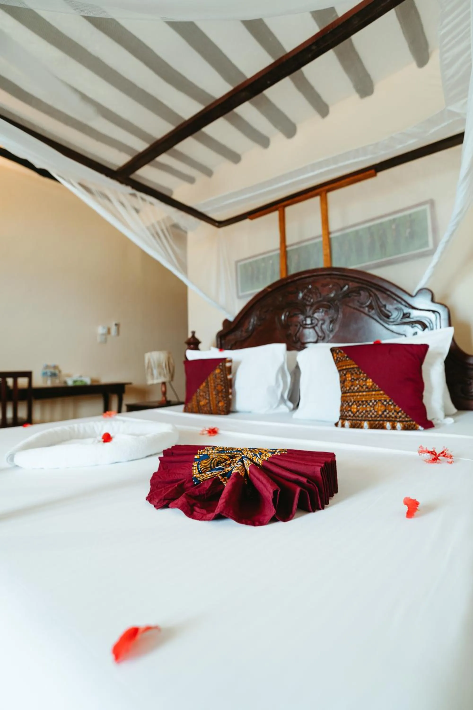 Bed in Amaan Beach Bungalows