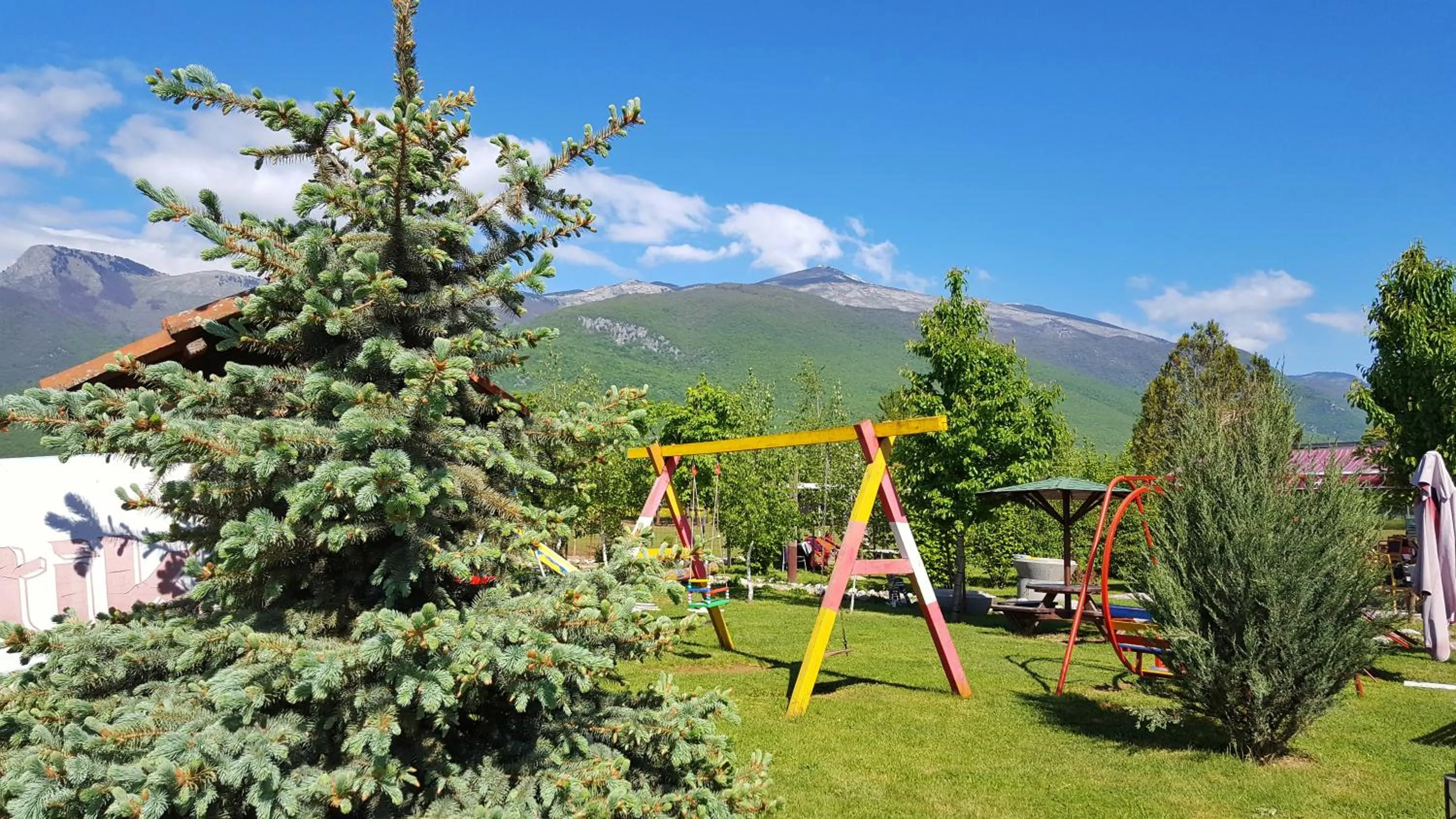 Spring in Hotel Antika