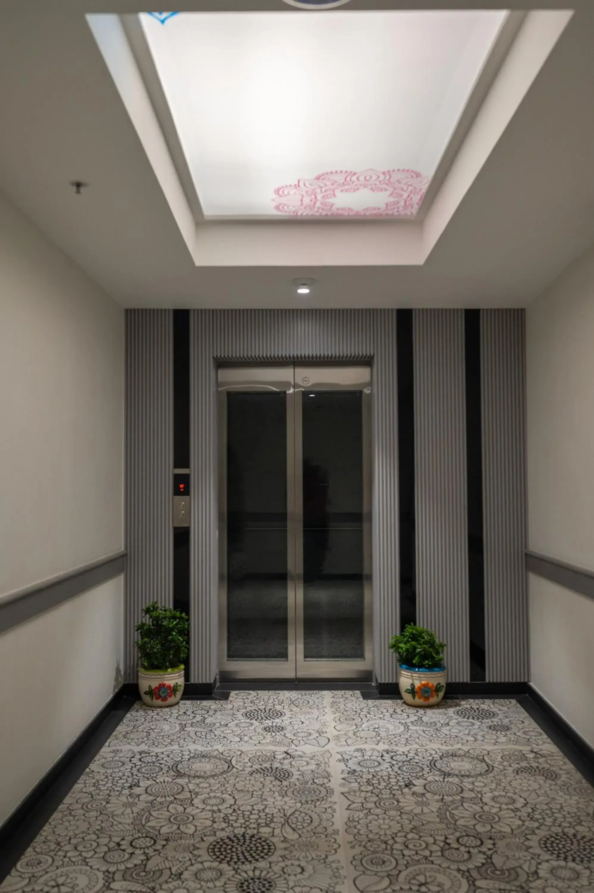 Facade/entrance in ZIBE Luxe Kakinada by GRT Hotels Facade/entrance in ZIBE Luxe Kakinada by GRT Hotels