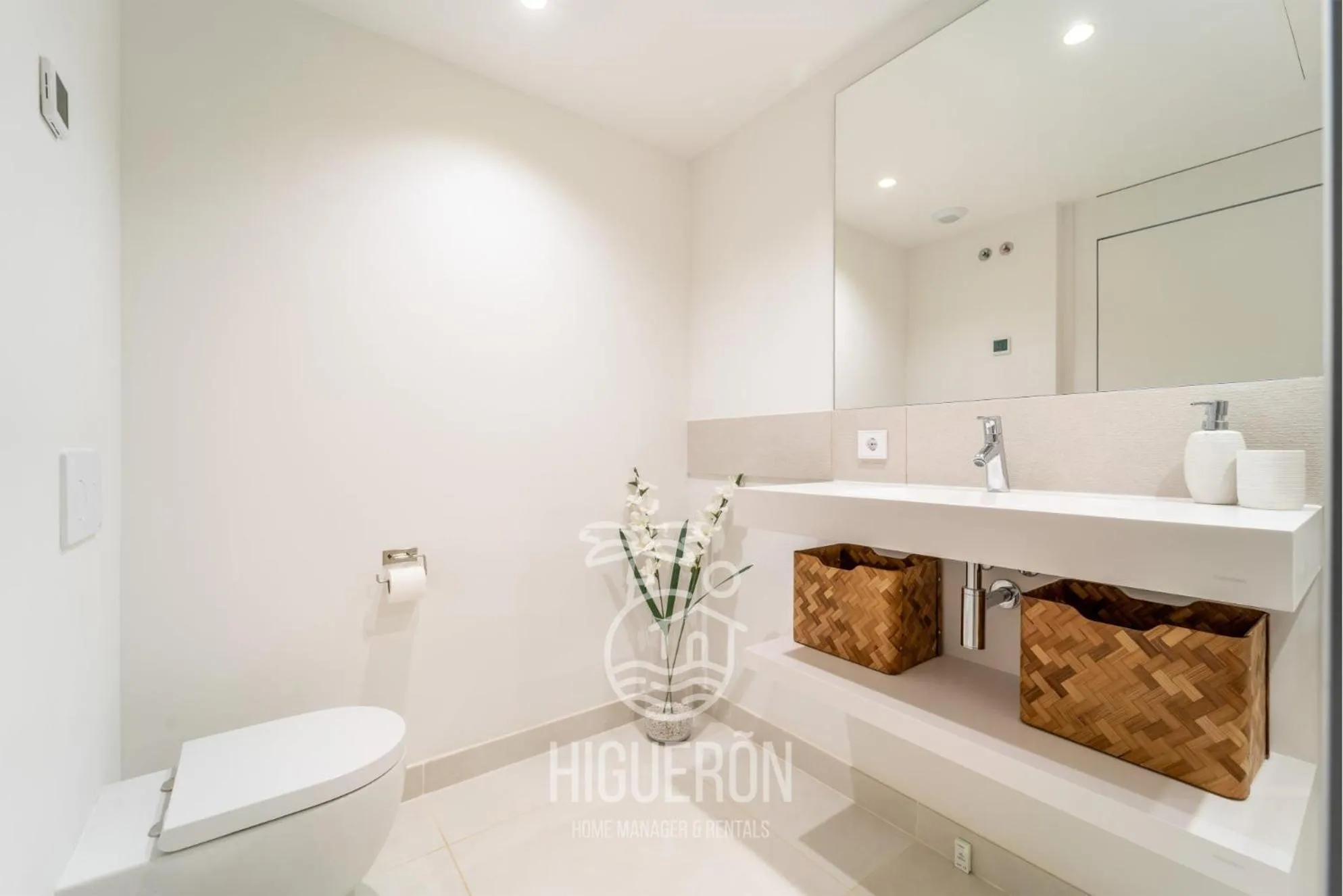 Bathroom in HigueronRentals Casa Leia
