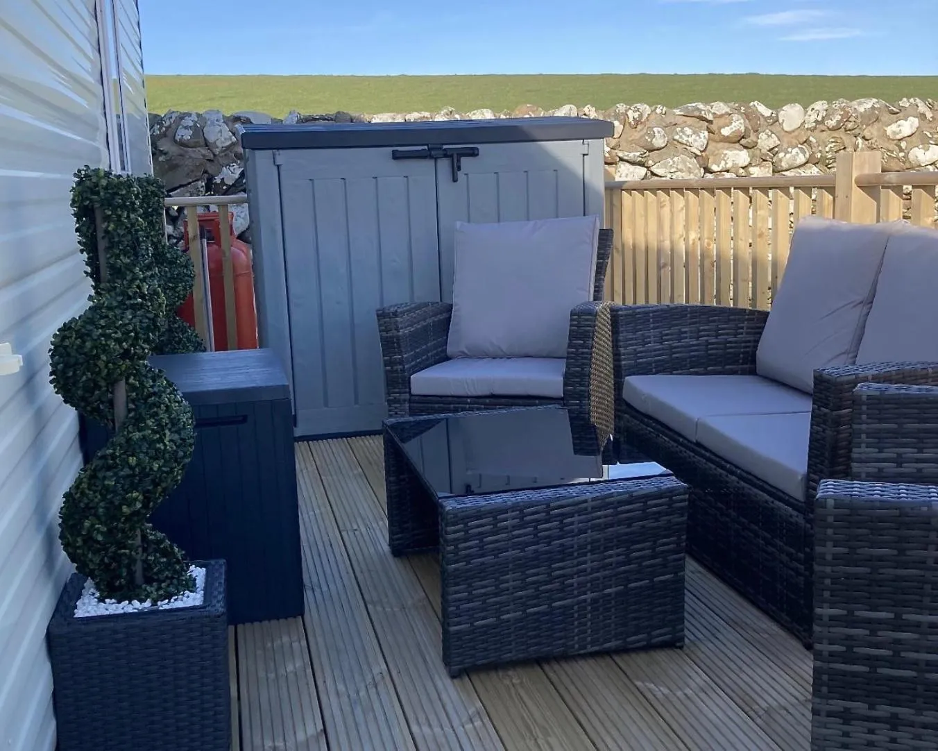 Beautifully Presented 2 Bedroom Static Caravan