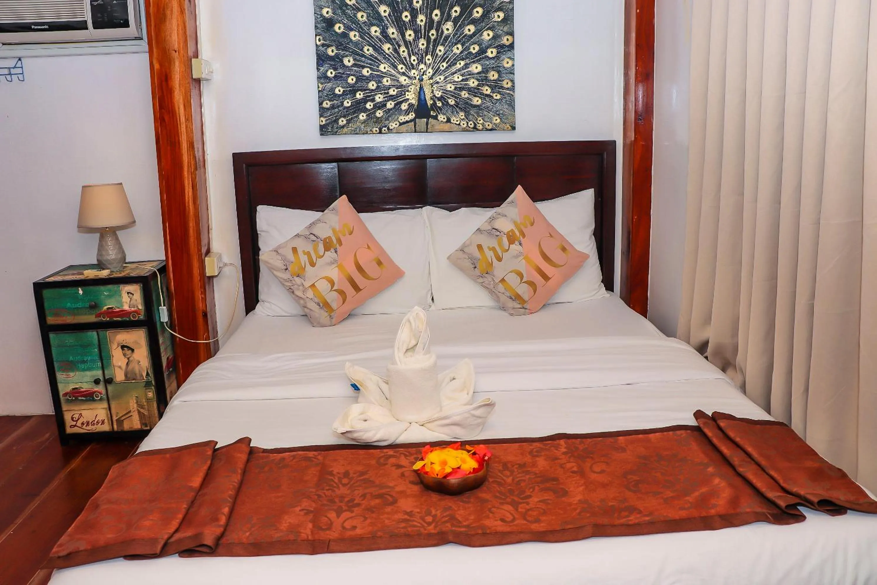 Bed in Ananda Resort