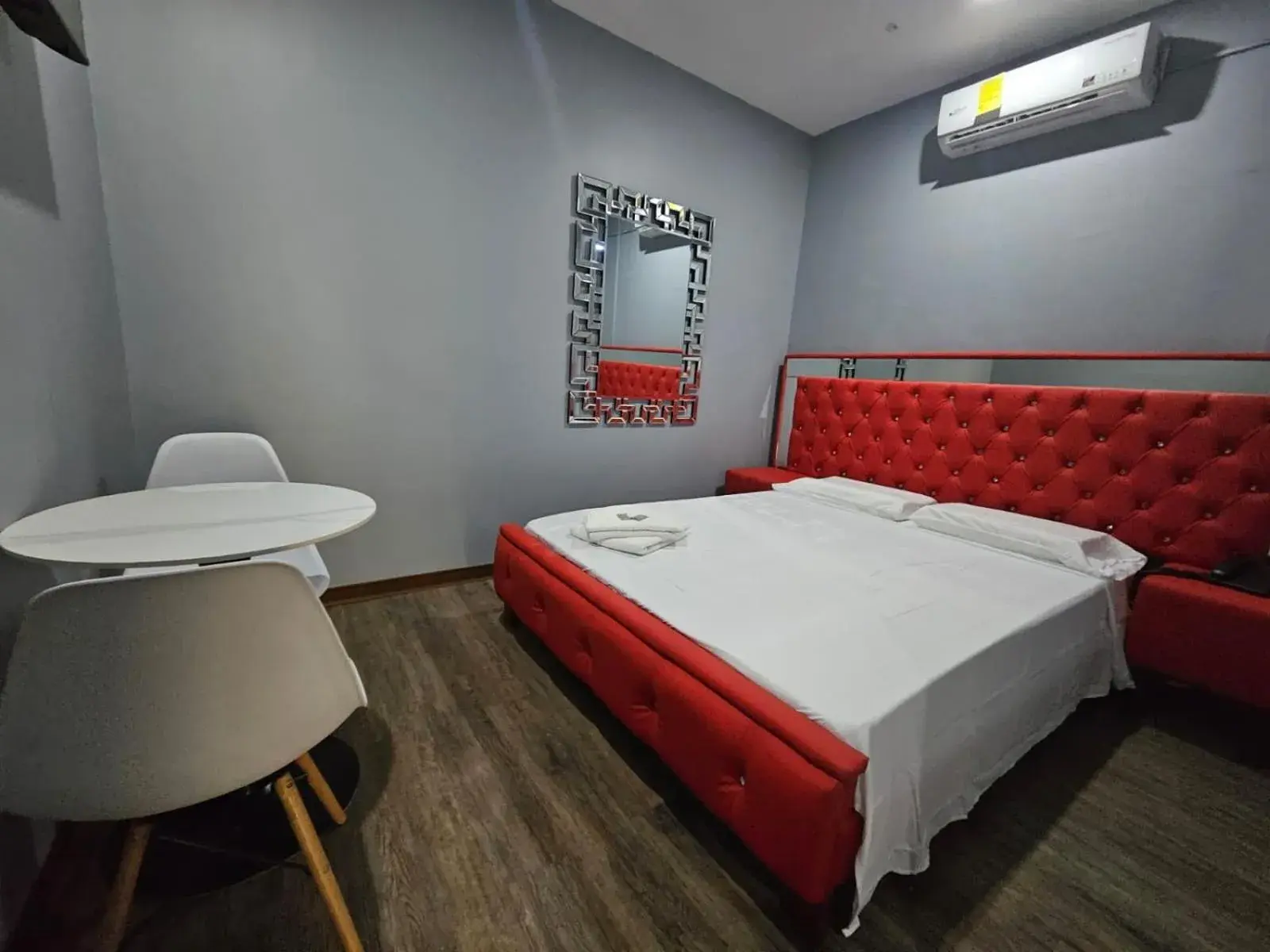 Standard Double Room in Hotel Residencial La Malvarrosa Standard Double Room in Hotel Residencial La Malvarrosa