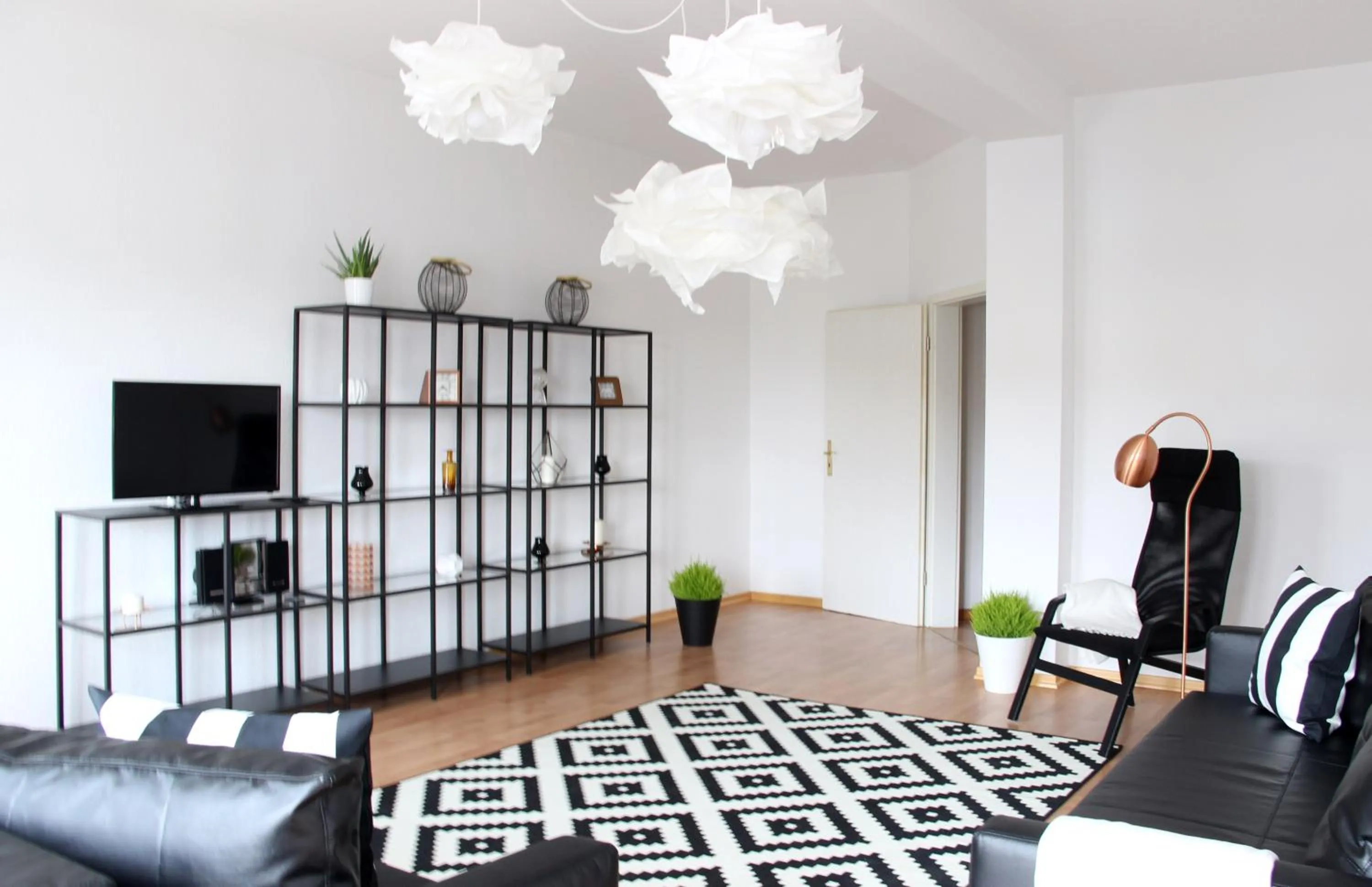 Living room in Leon Apartments