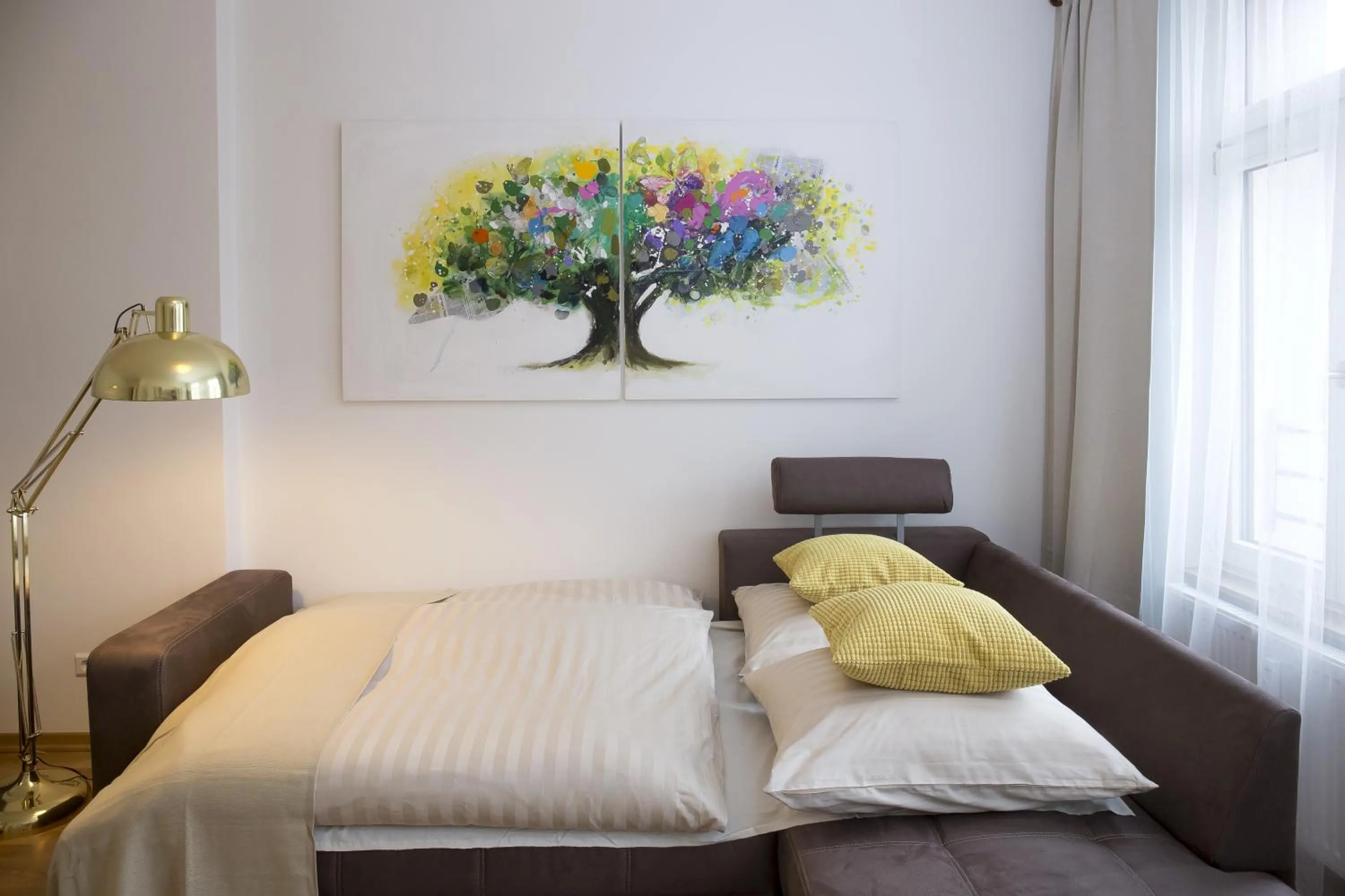 Decorative detail, Bed in Leon Apartments