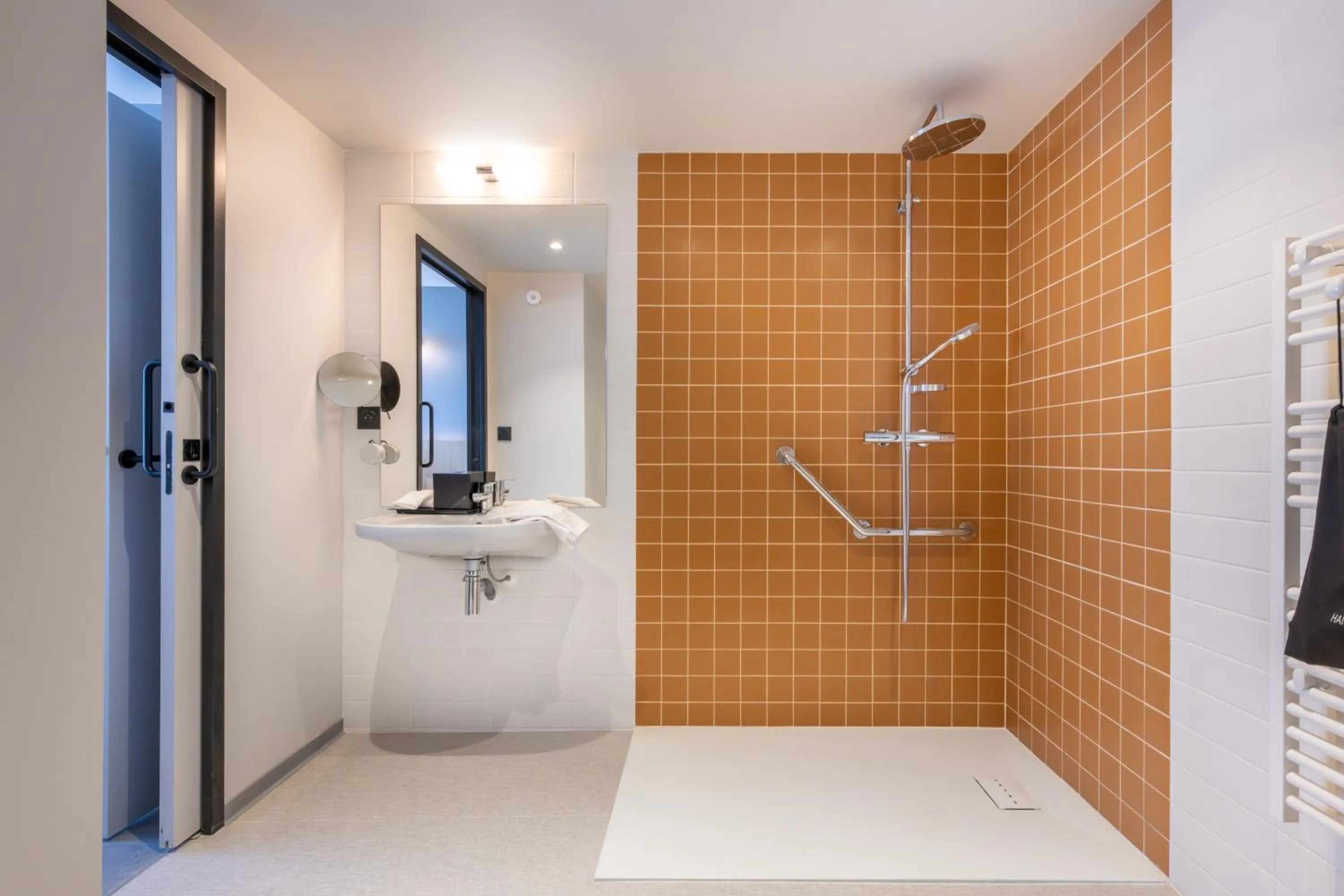 Bathroom in Sevenline Purpan Toulouse