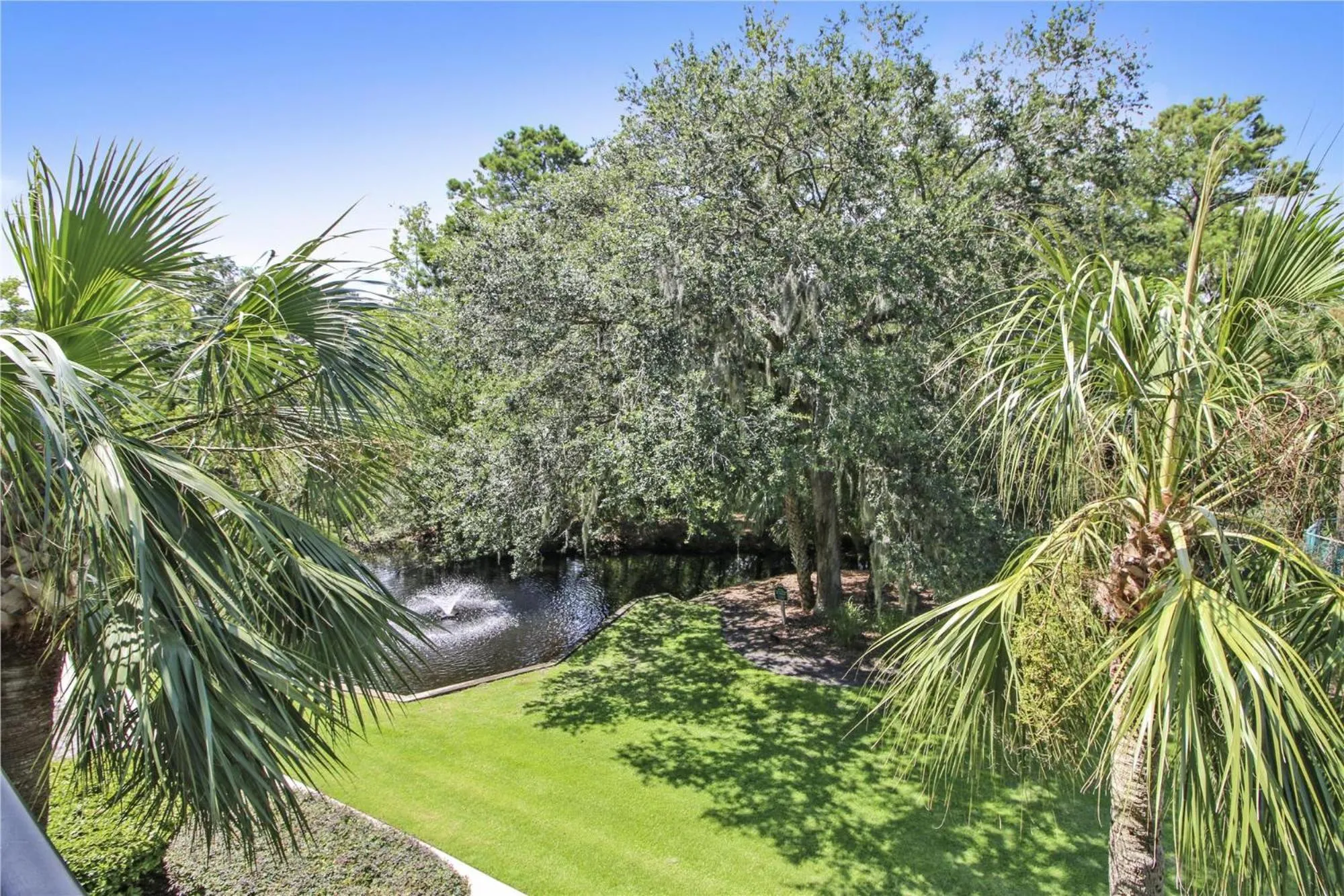 Forest Beach Villa 206