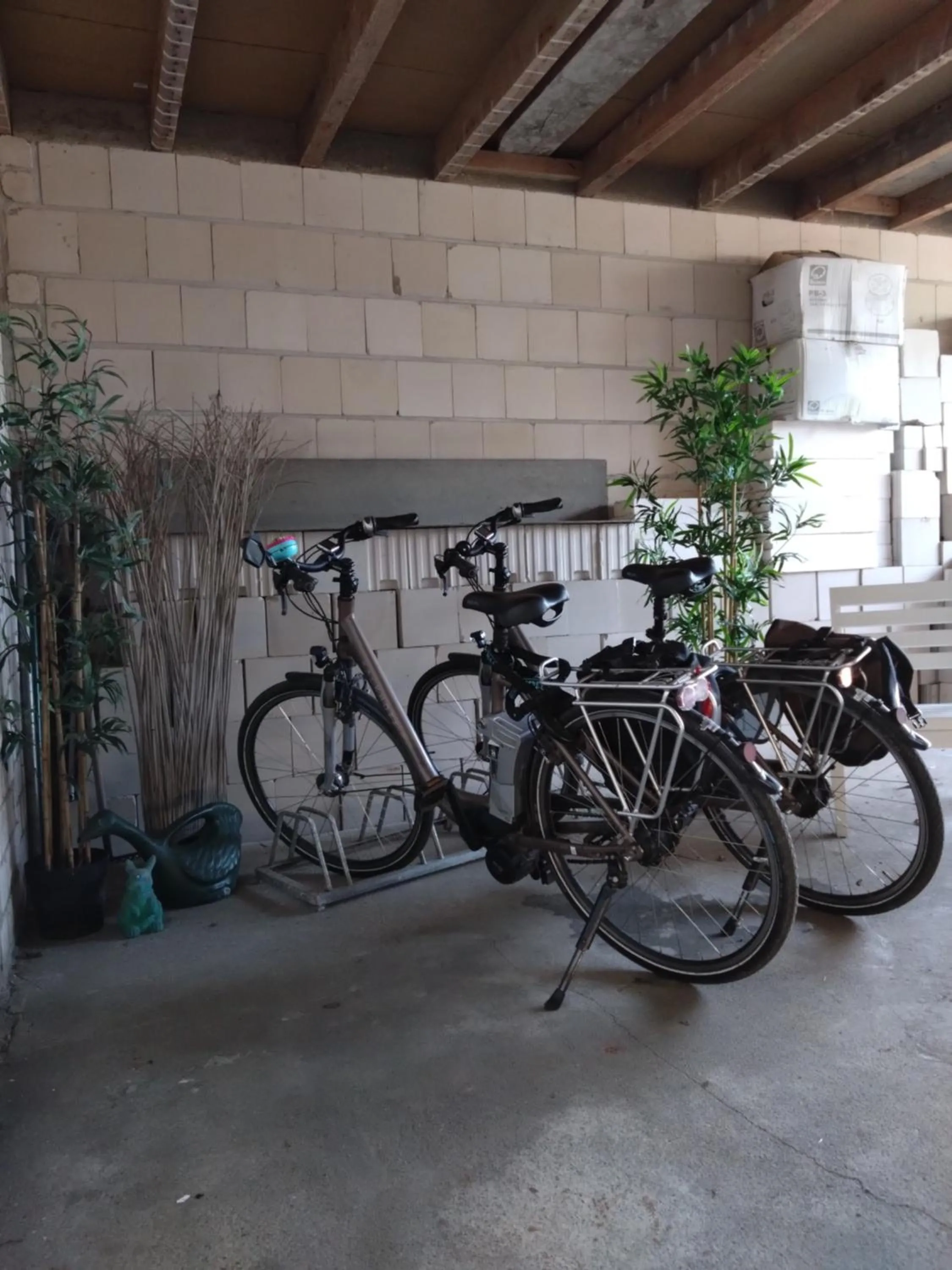 Cycling in Jordanshof Rot