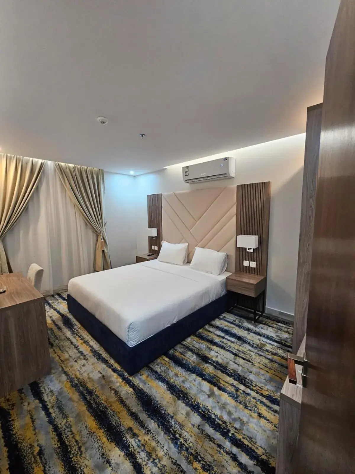 Double Room - single occupancy in Emmar Al Dyar Double Room - single occupancy in Emmar Al Dyar