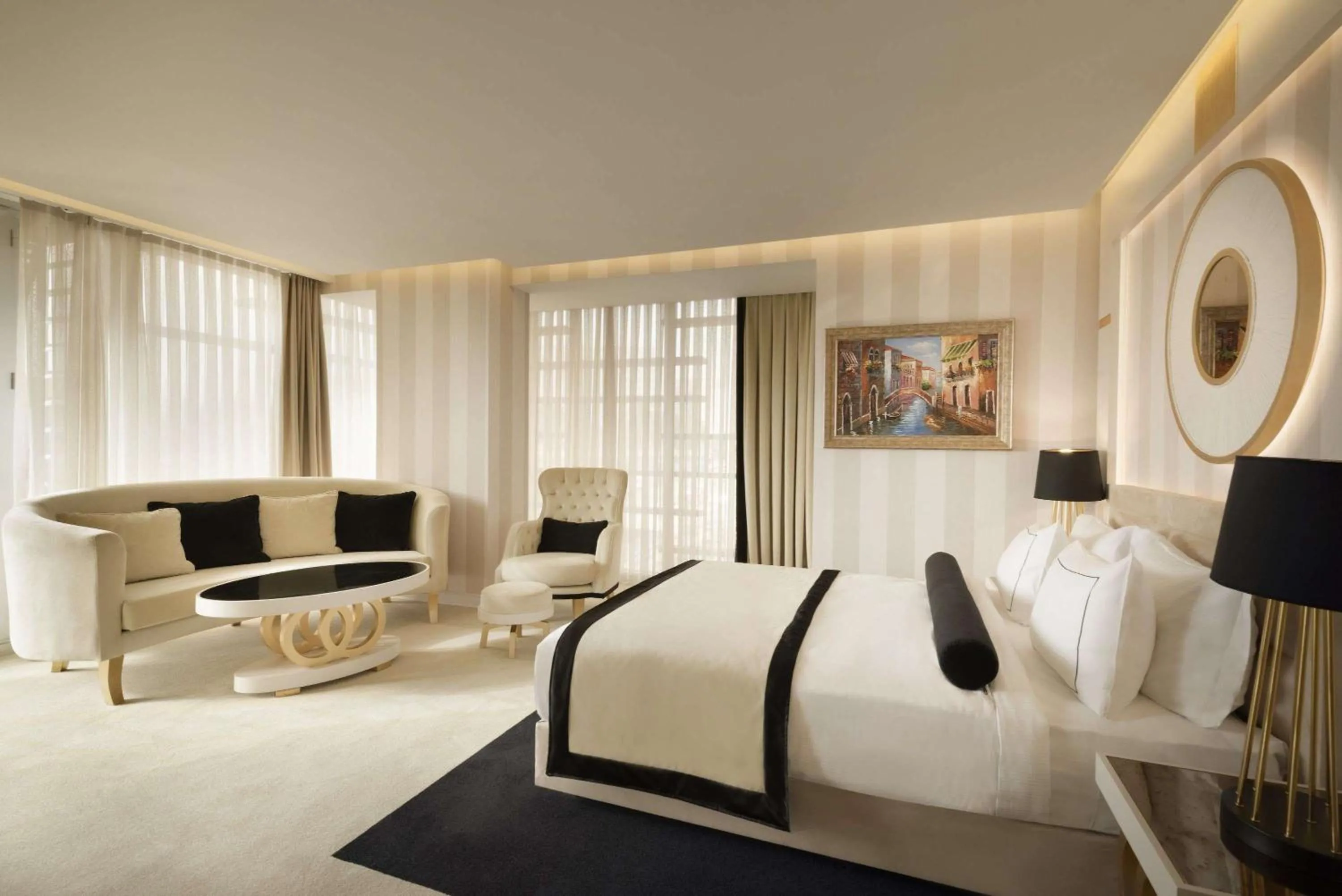 Photo of the whole room, Bed in Ramada Hotel & Suites Sisli