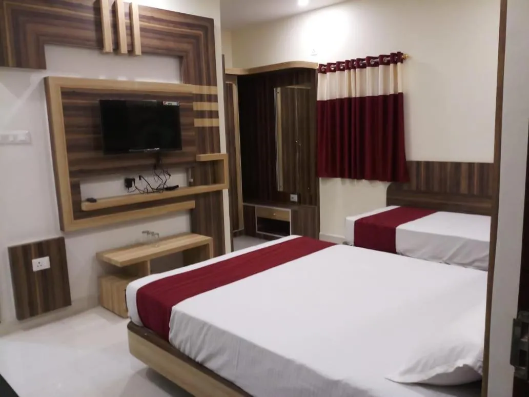 Bed in HOTEL R K RESIDENCY MUZAFFARPUR