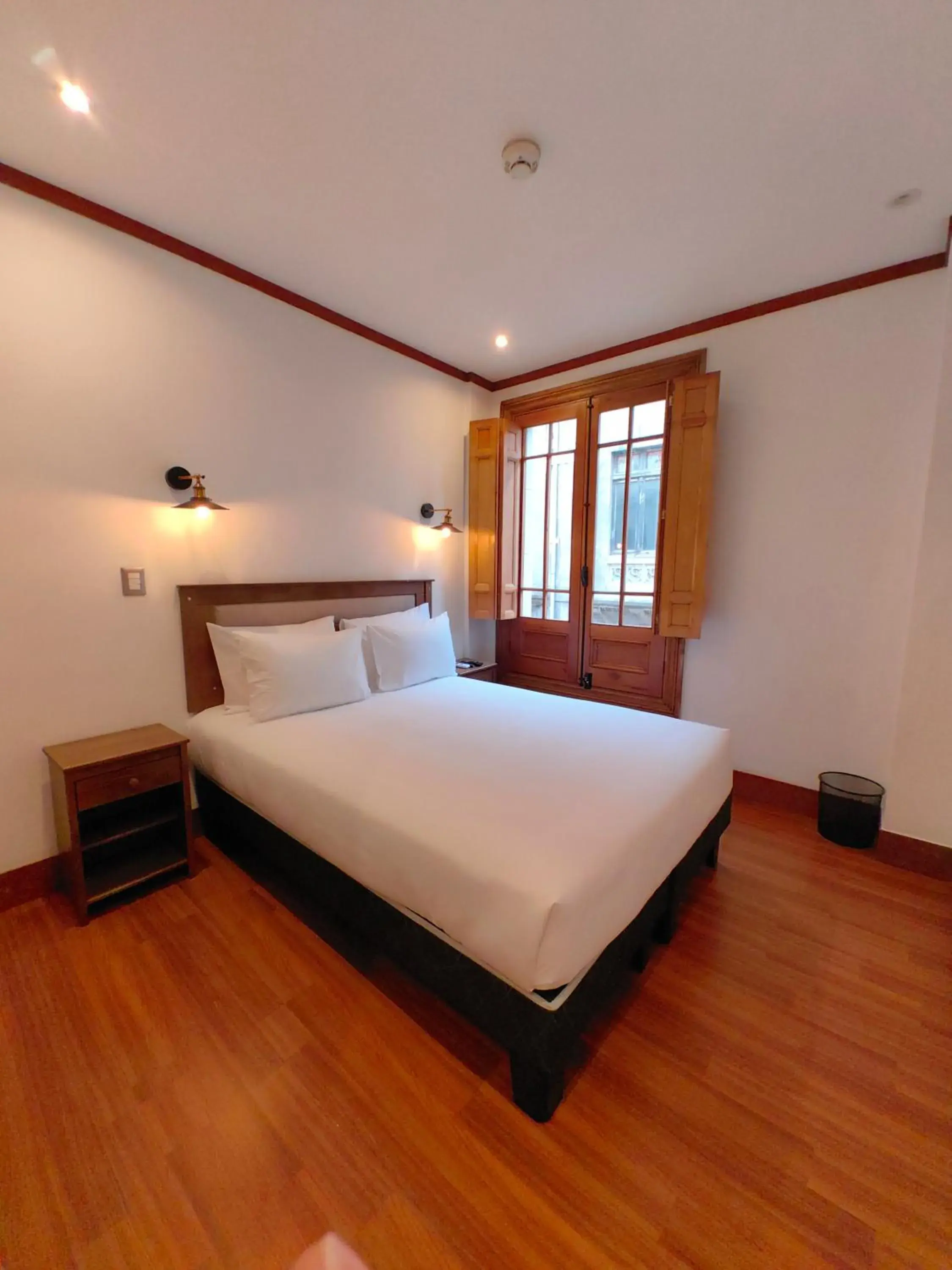 Superior Double Room in Concha y Toro 33 Hotel Boutique by Nobile Superior Double Room in Concha y Toro 33 Hotel Boutique by Nobile