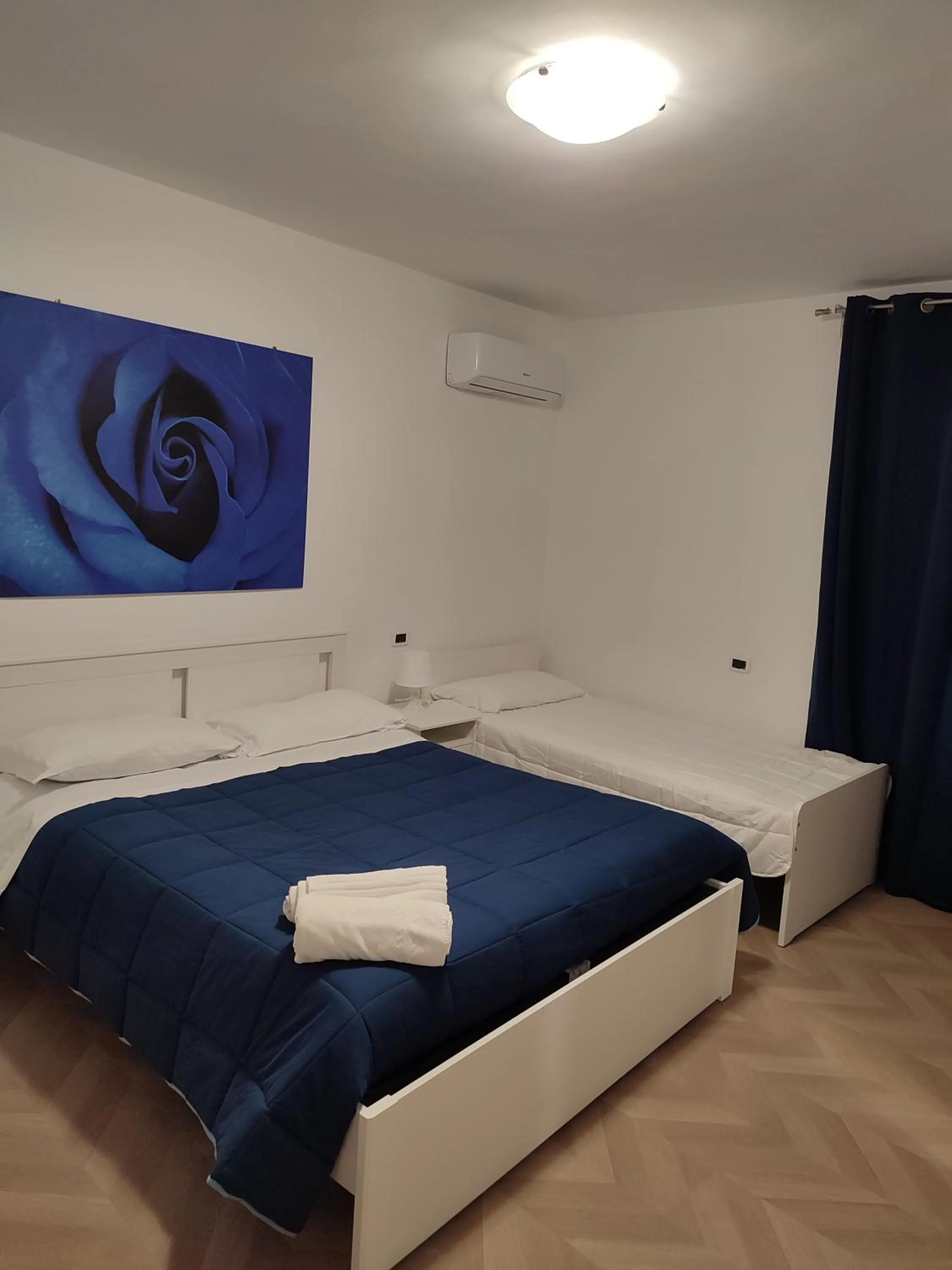 Bedroom, Bed in Villa delle Rose Pompei nuova gestione
