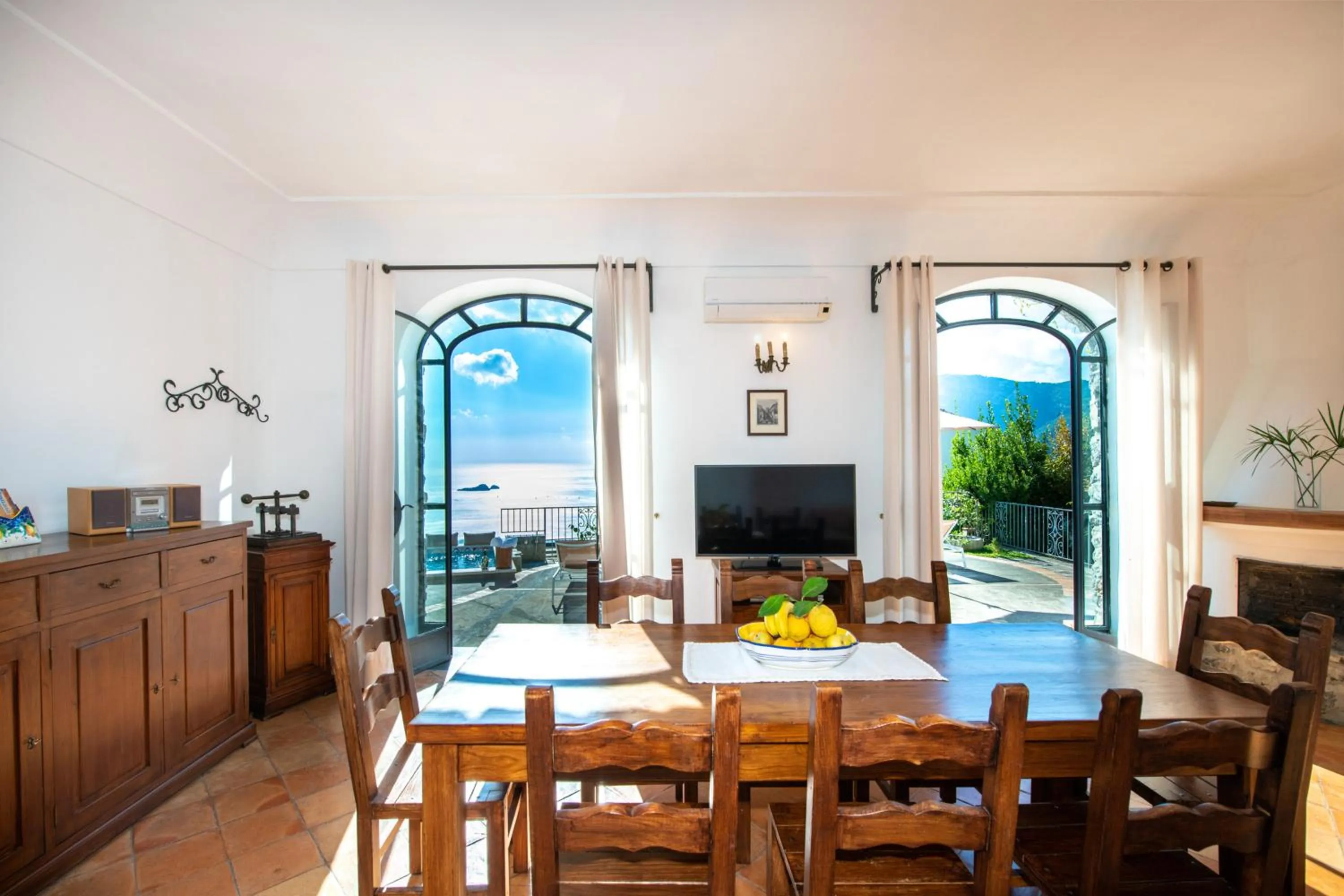 Dining area in Ville Olimpo