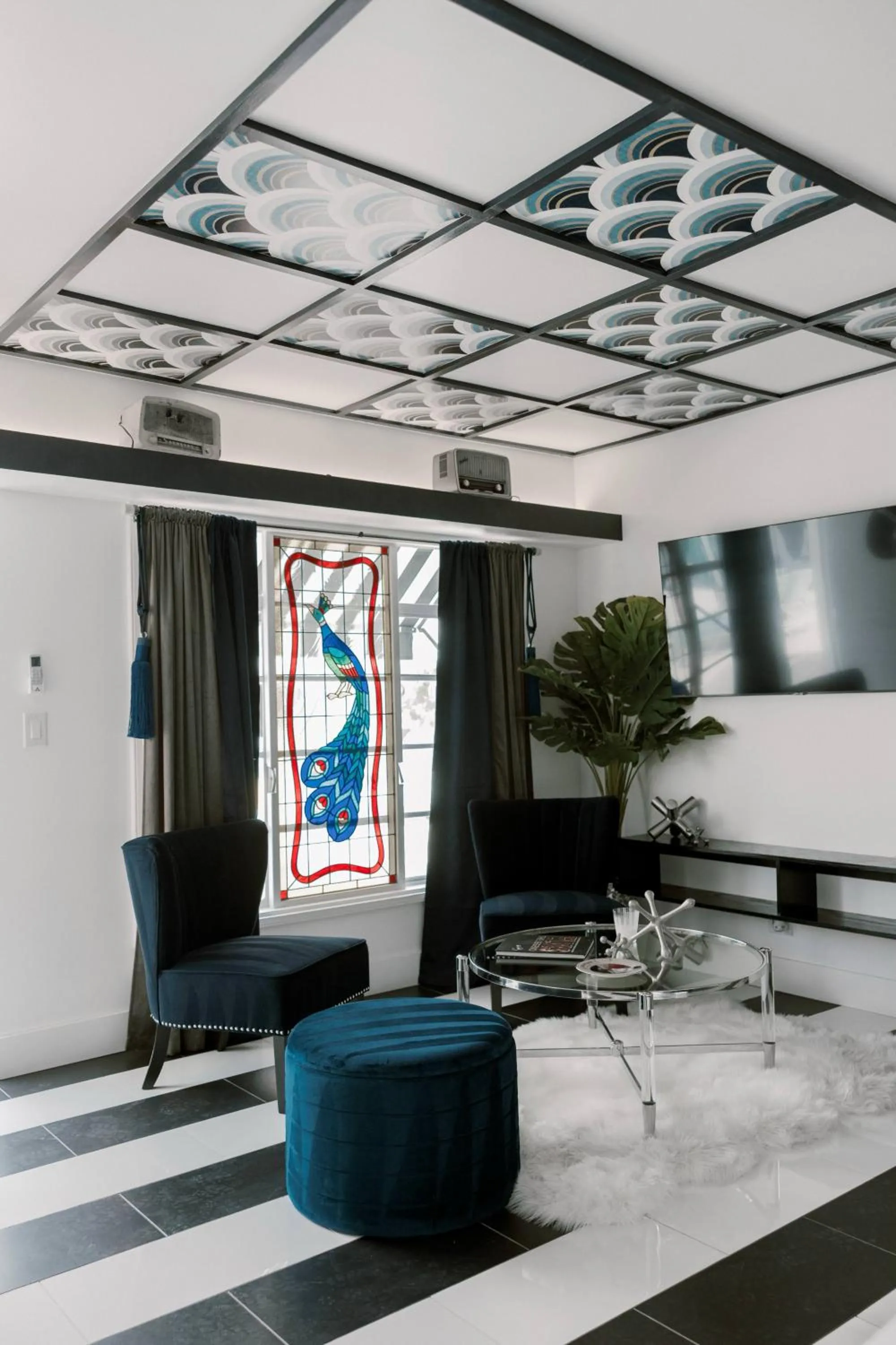 Living room in The Velvet Rope PS