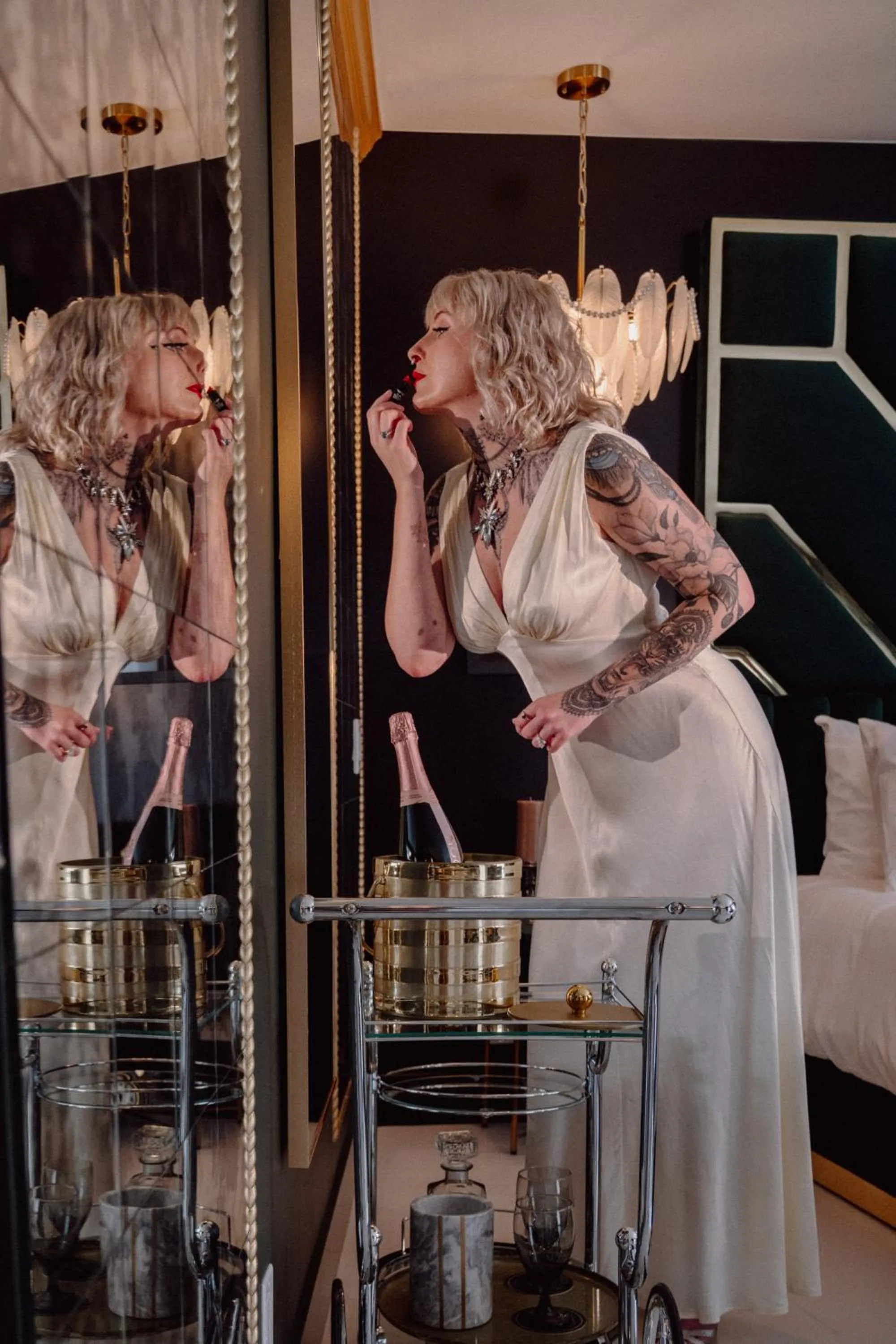 People in The Velvet Rope PS