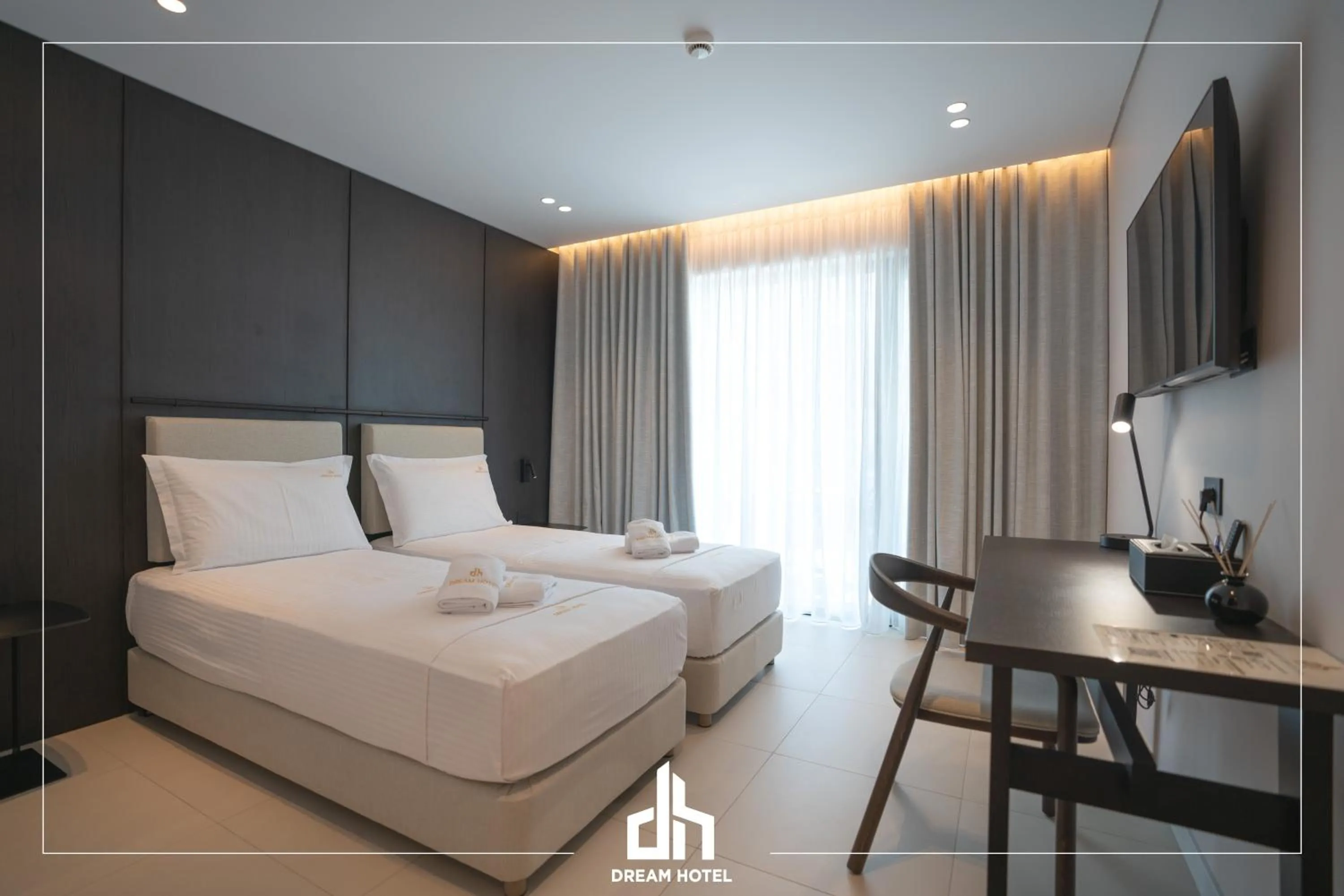 Bedroom, Bed in DREAM HOTEL SARANDA