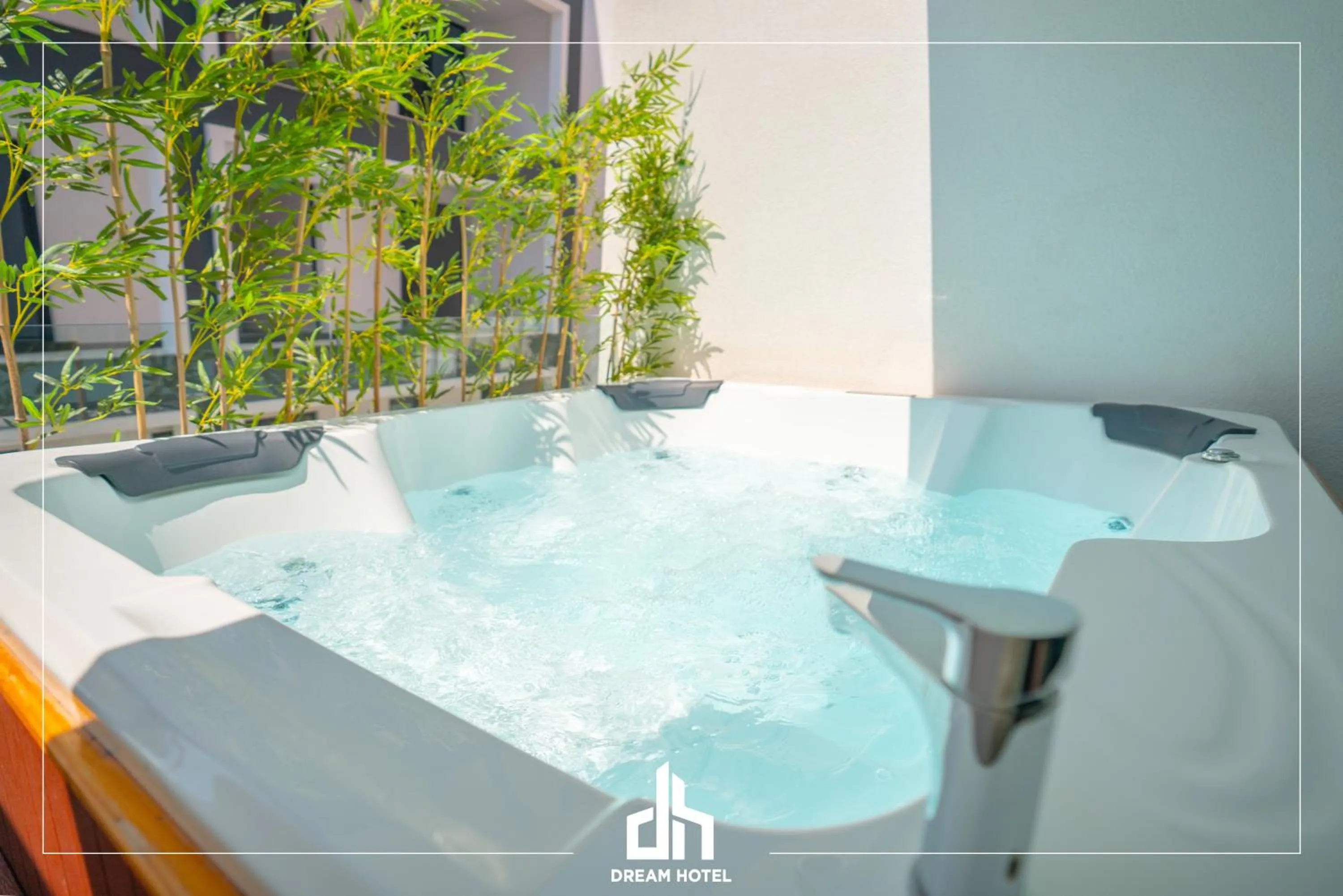 Balcony/Terrace in DREAM HOTEL SARANDA