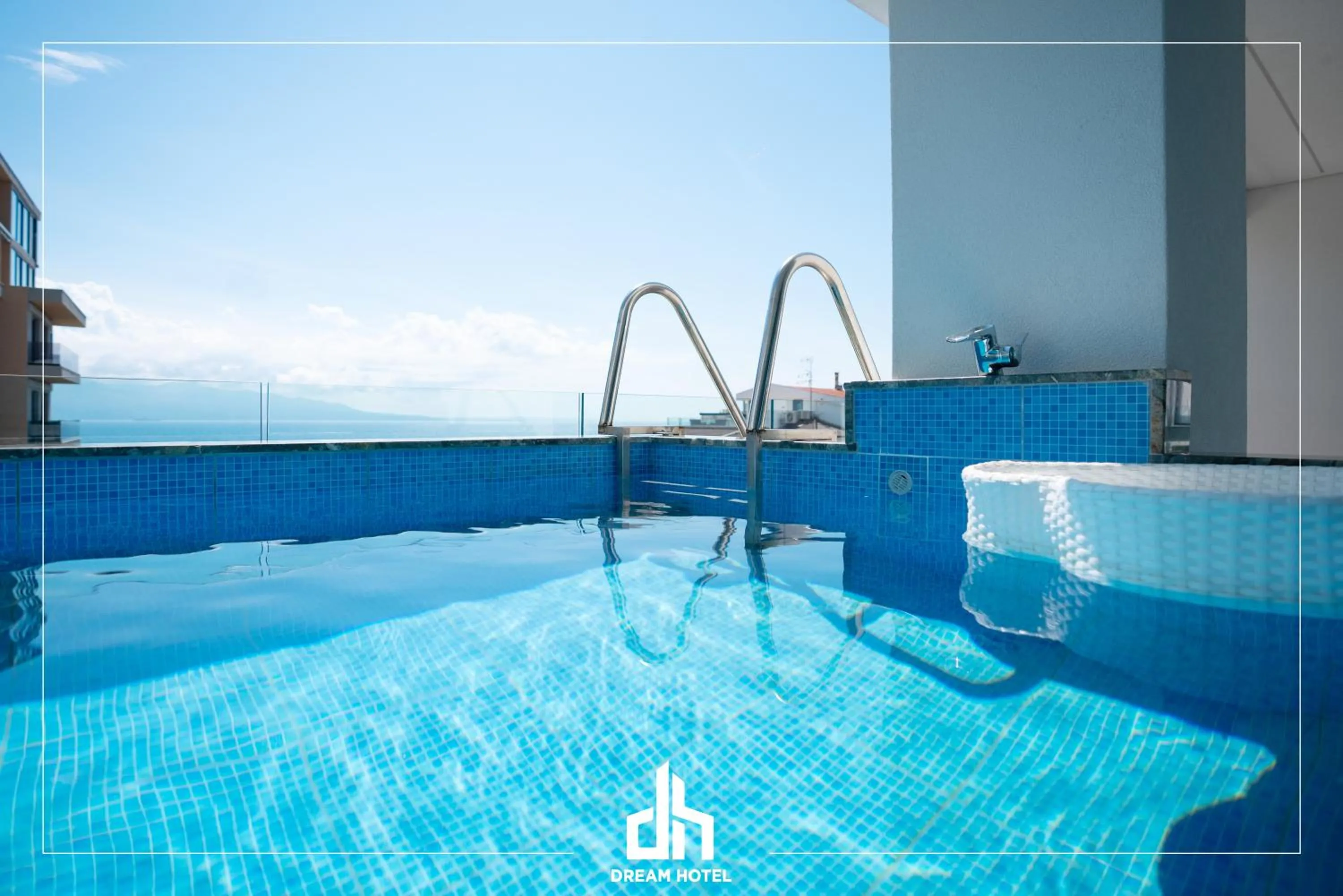Pool view in DREAM HOTEL SARANDA