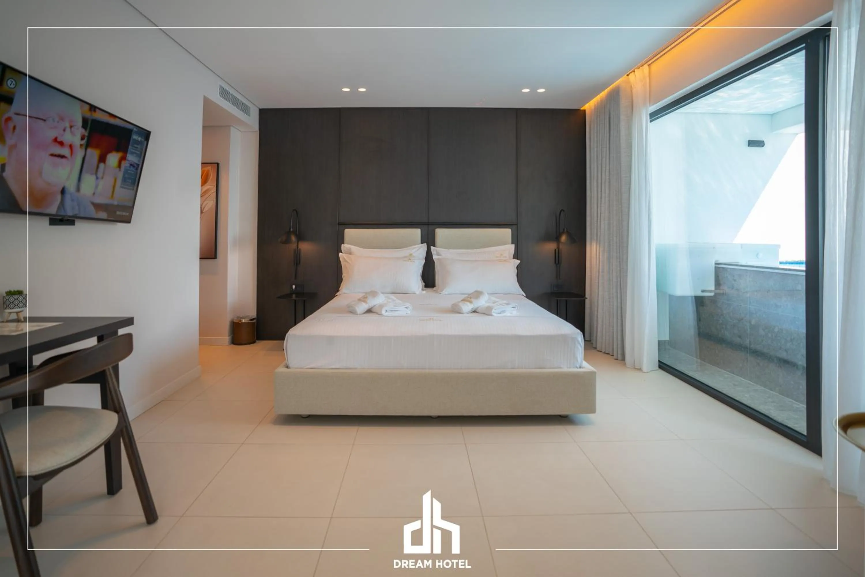Bedroom, Bed in DREAM HOTEL SARANDA