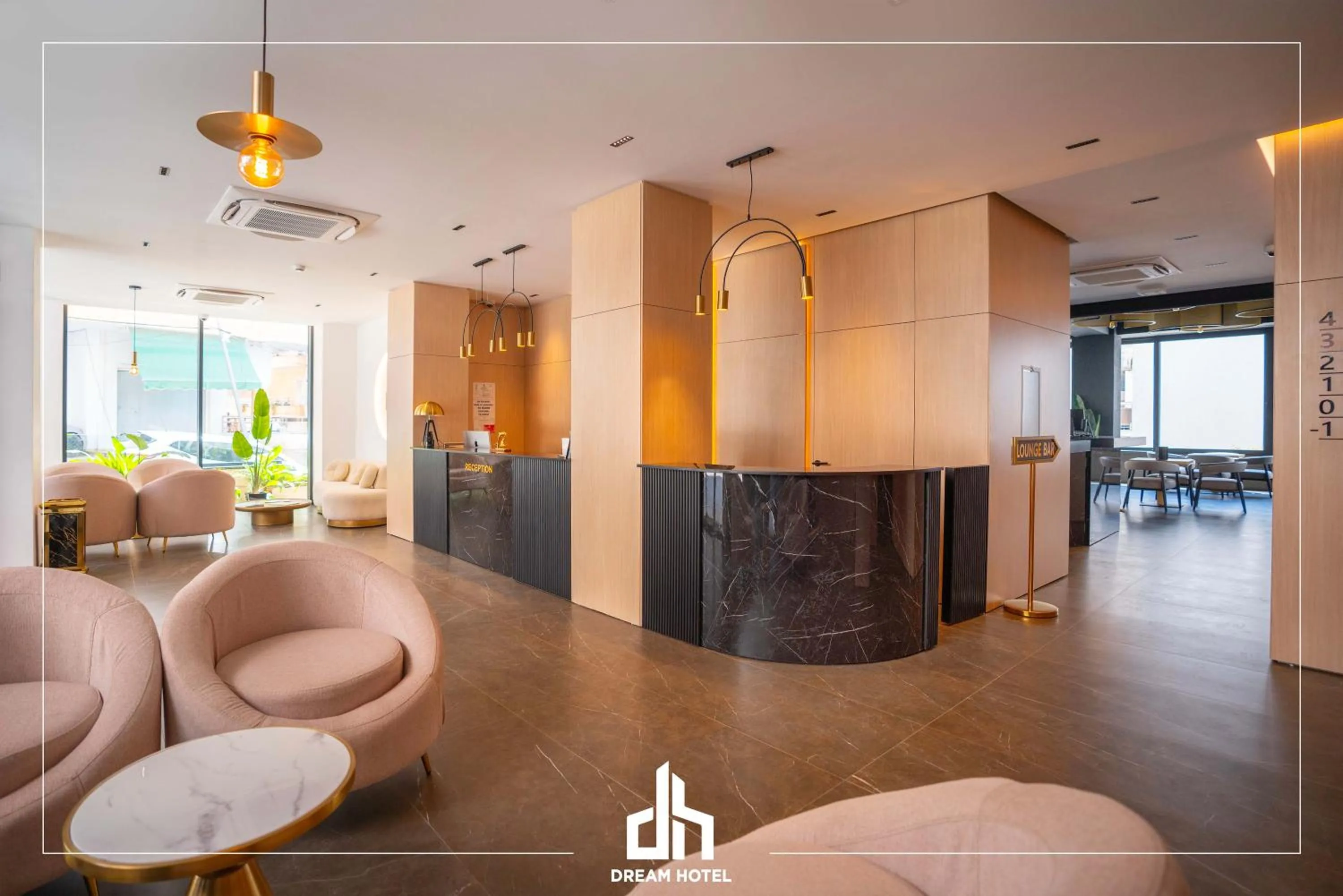 Lobby or reception in DREAM HOTEL SARANDA
