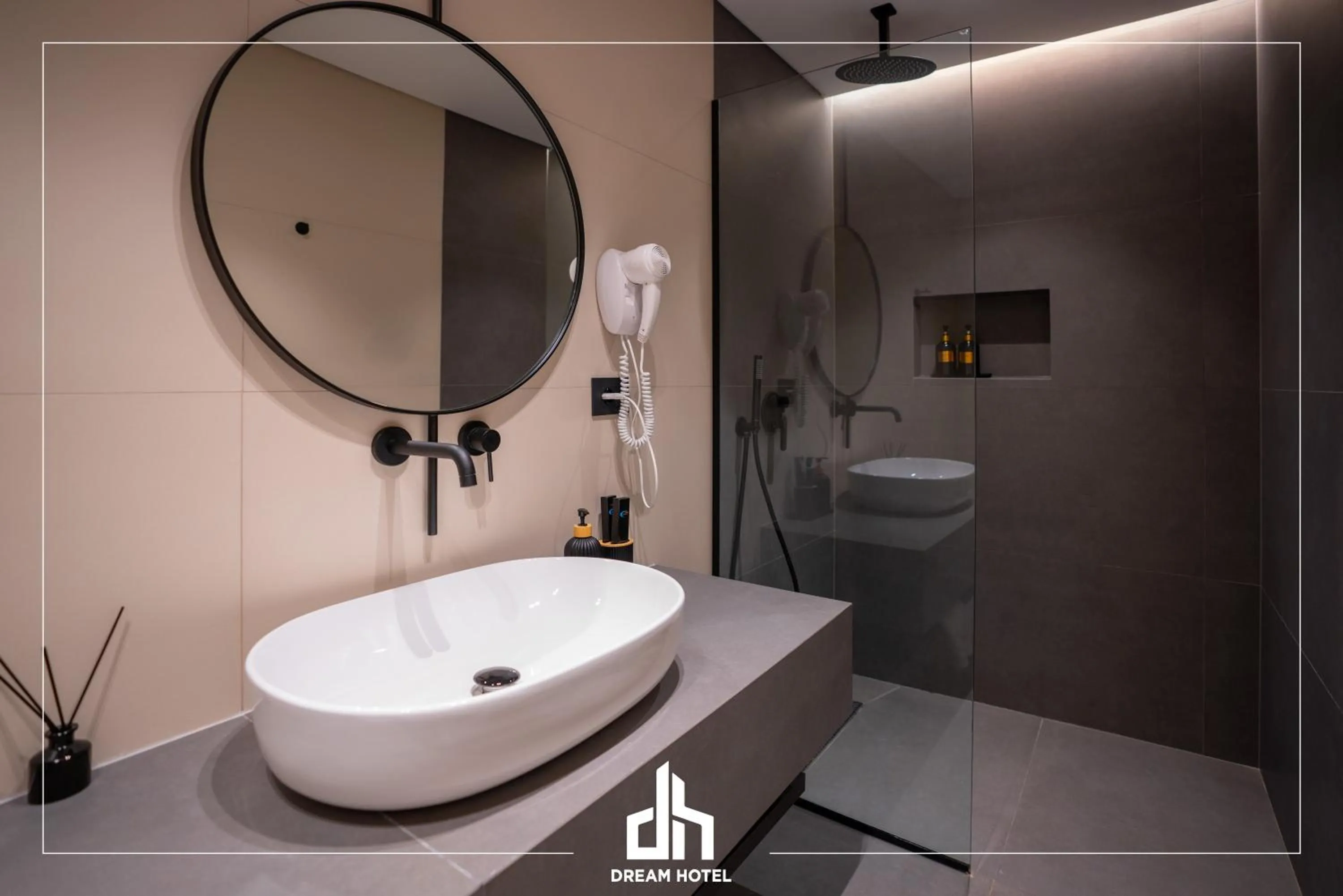 Bathroom in DREAM HOTEL SARANDA