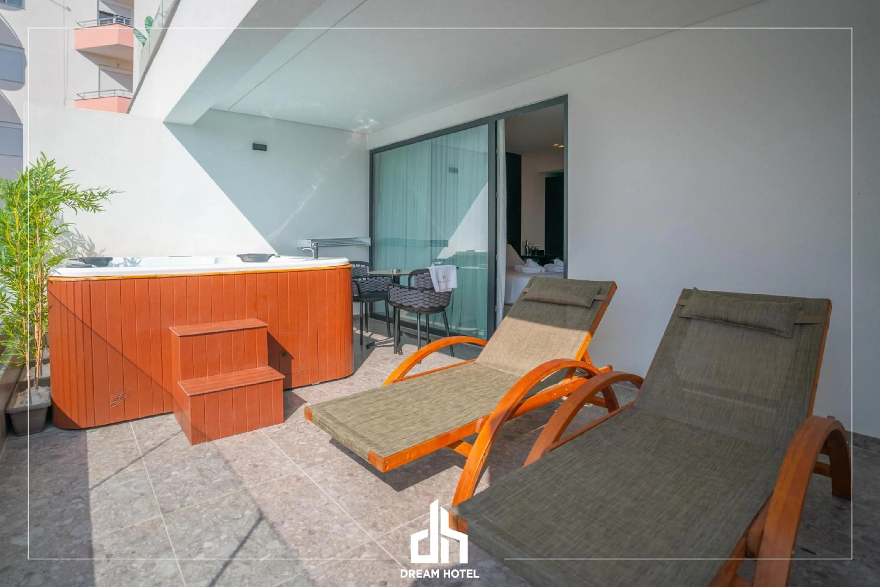 Balcony/Terrace in DREAM HOTEL SARANDA
