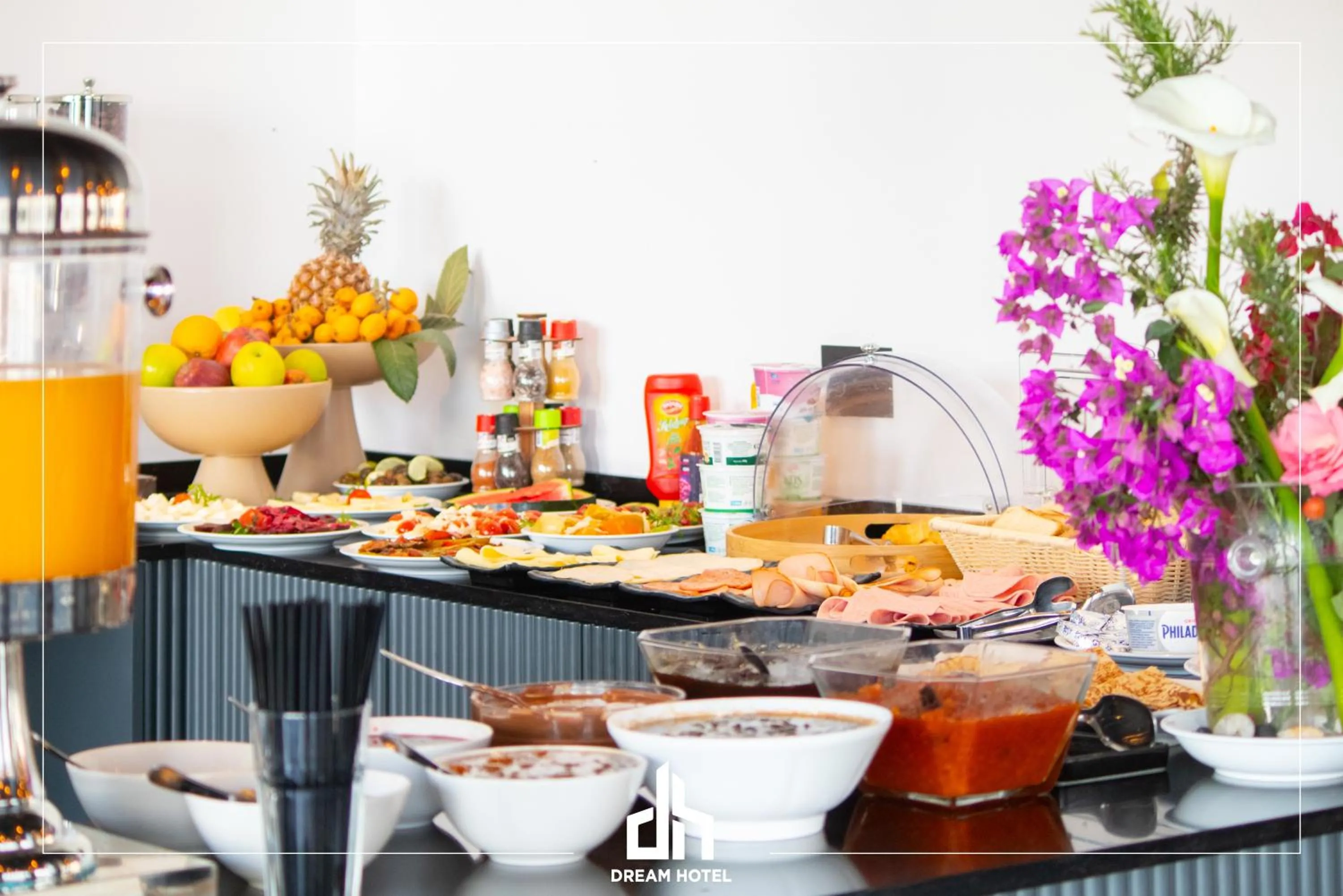 Breakfast in DREAM HOTEL SARANDA
