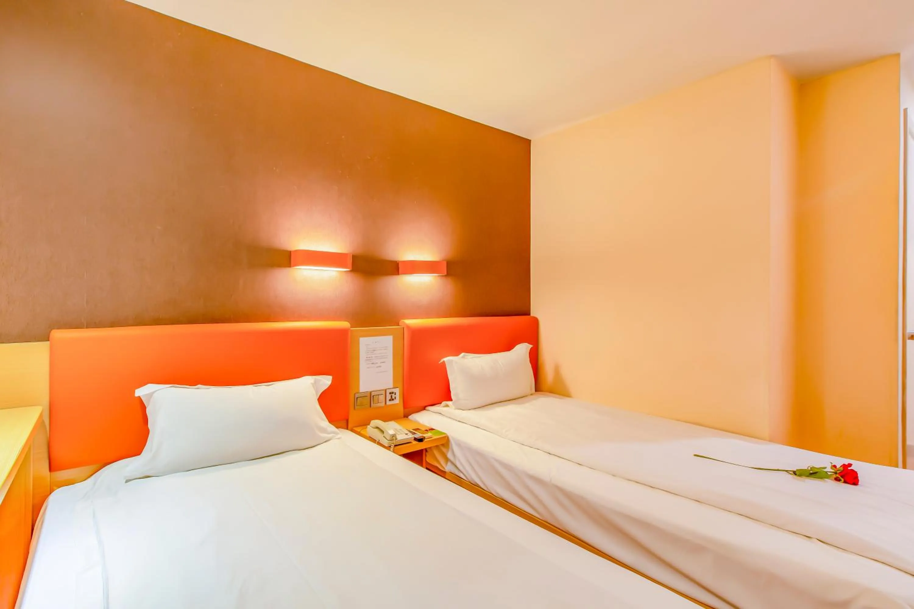 Bed in 7Days Premium Beijing Wangjing