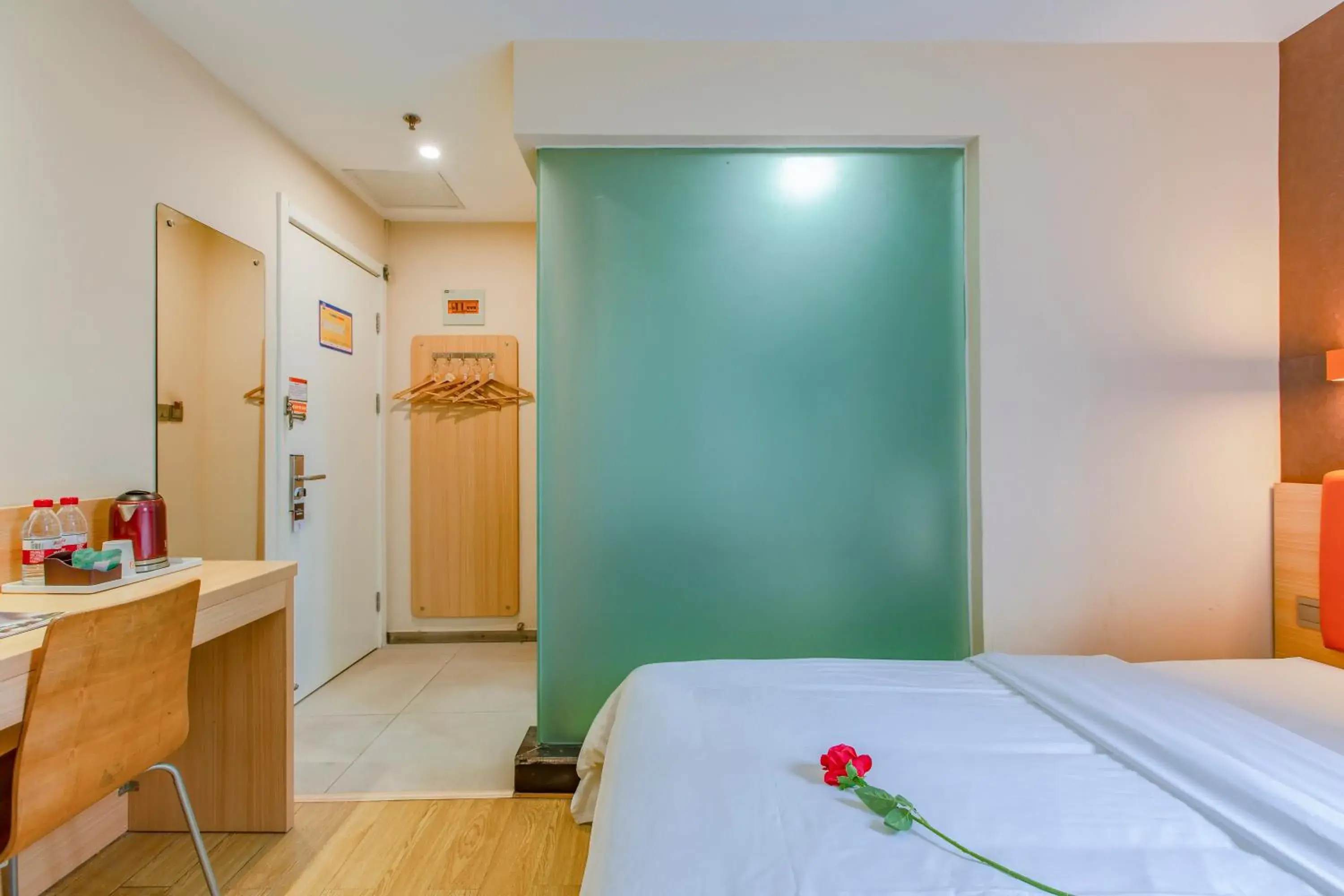 Bed in 7Days Premium Beijing Wangjing Bed in 7Days Premium Beijing Wangjing