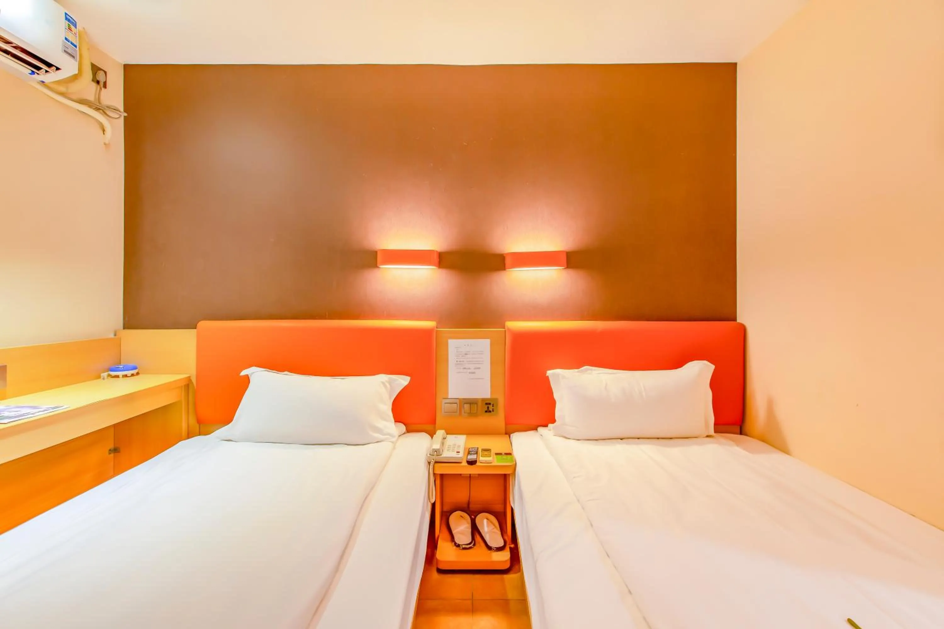 Bed in 7Days Premium Beijing Wangjing