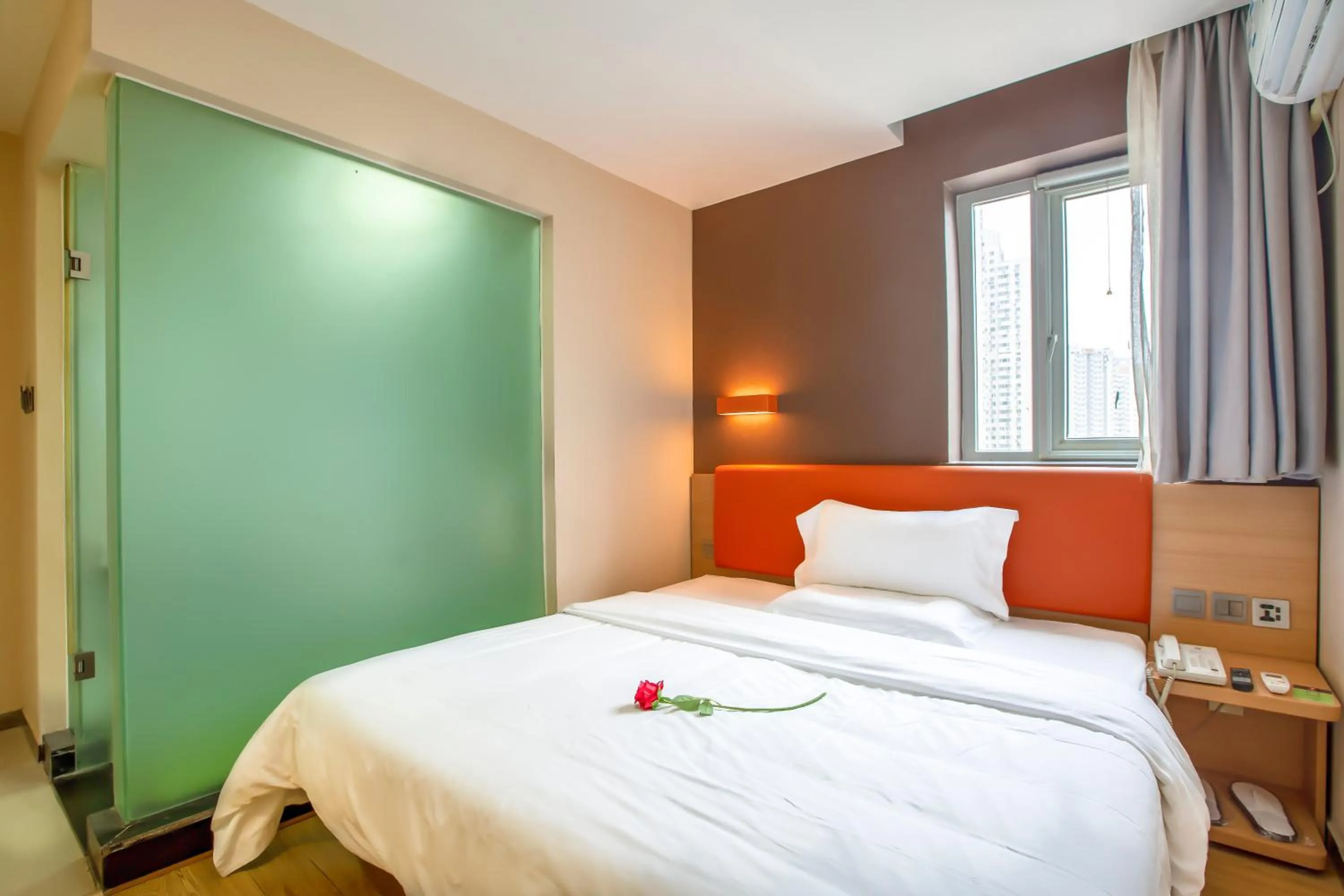 Bed in 7Days Premium Beijing Wangjing