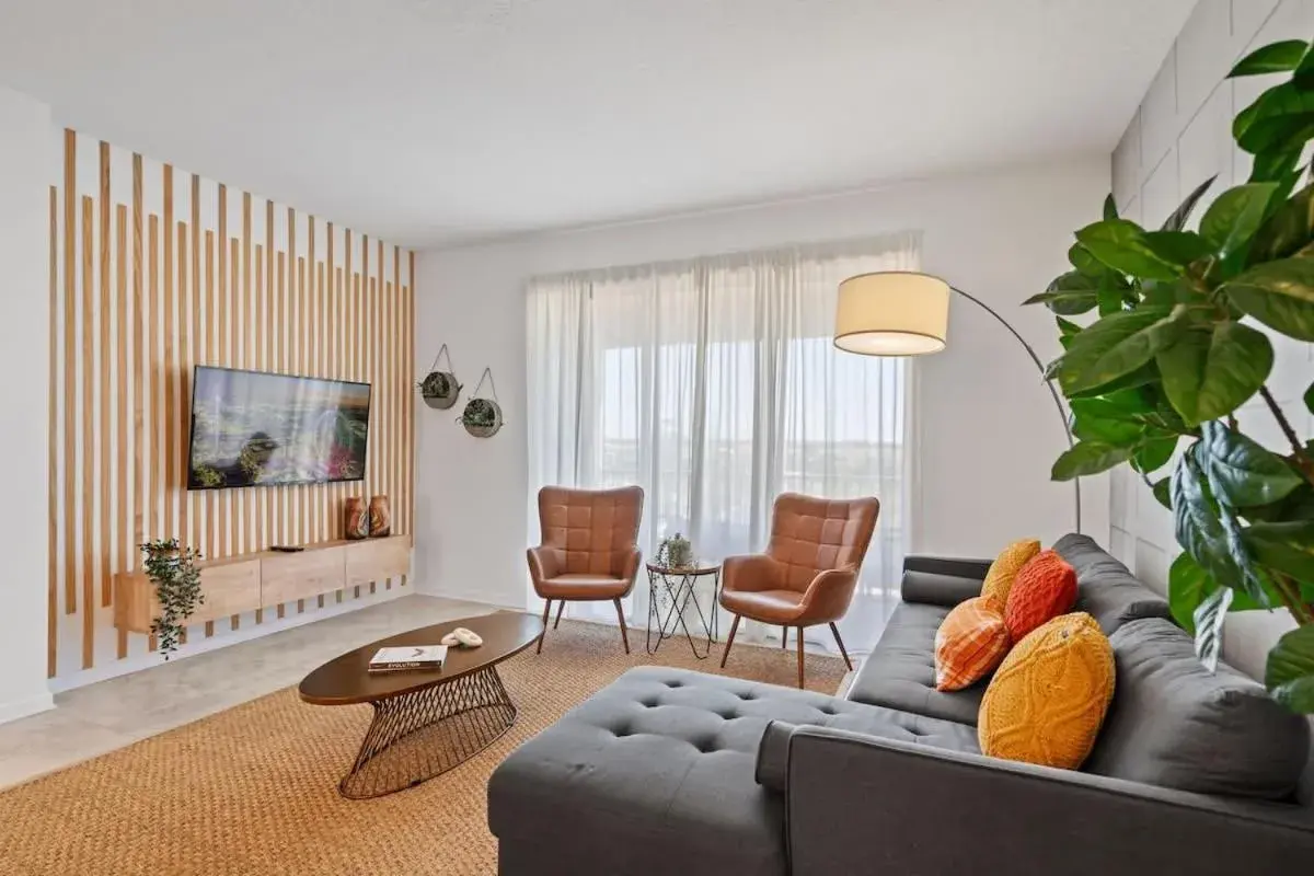 Beautiful & Spacious 3-Bed Condo Champions Gate Beautiful & Spacious 3-Bed Condo Champions Gate