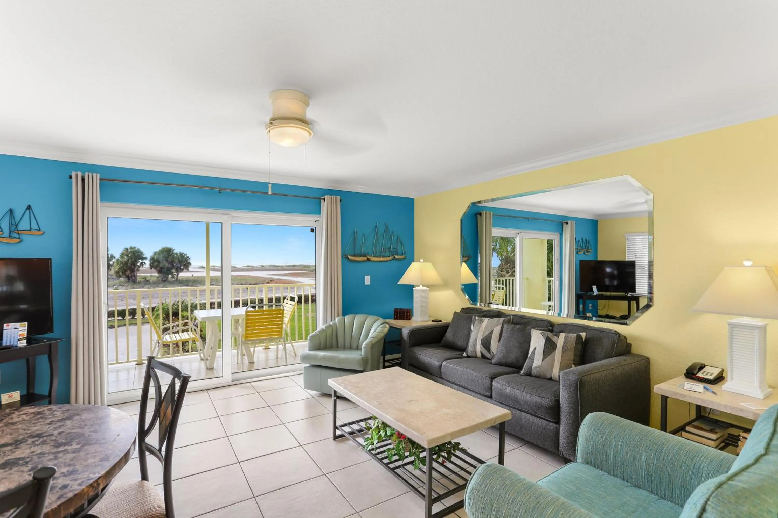 South Beach Condo Hotel by Travel Resort Services, Inc.