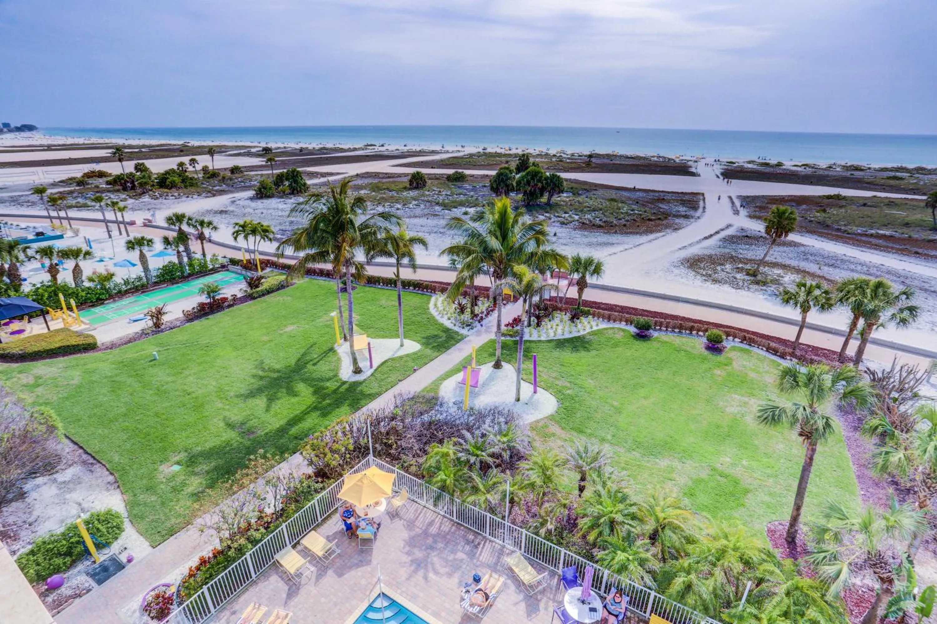 South Beach Condo Hotel by Travel Resort Services, Inc.