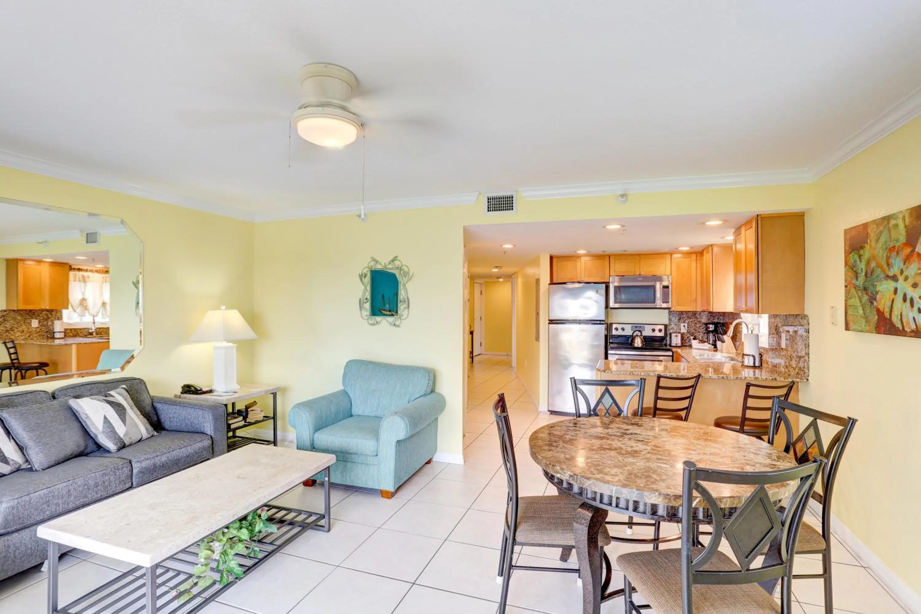 South Beach Condo Hotel by Travel Resort Services, Inc.