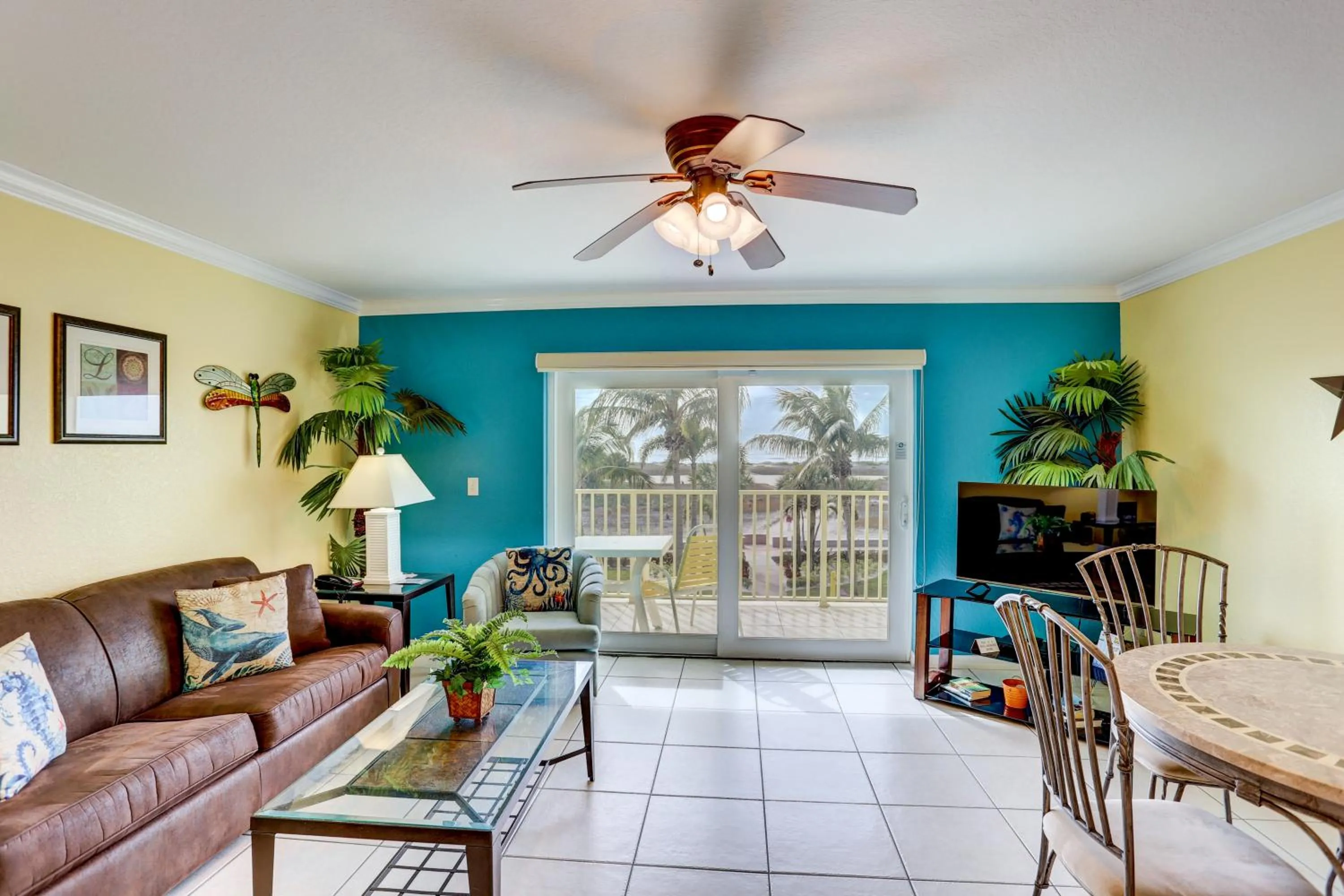 South Beach Condo Hotel by Travel Resort Services, Inc.