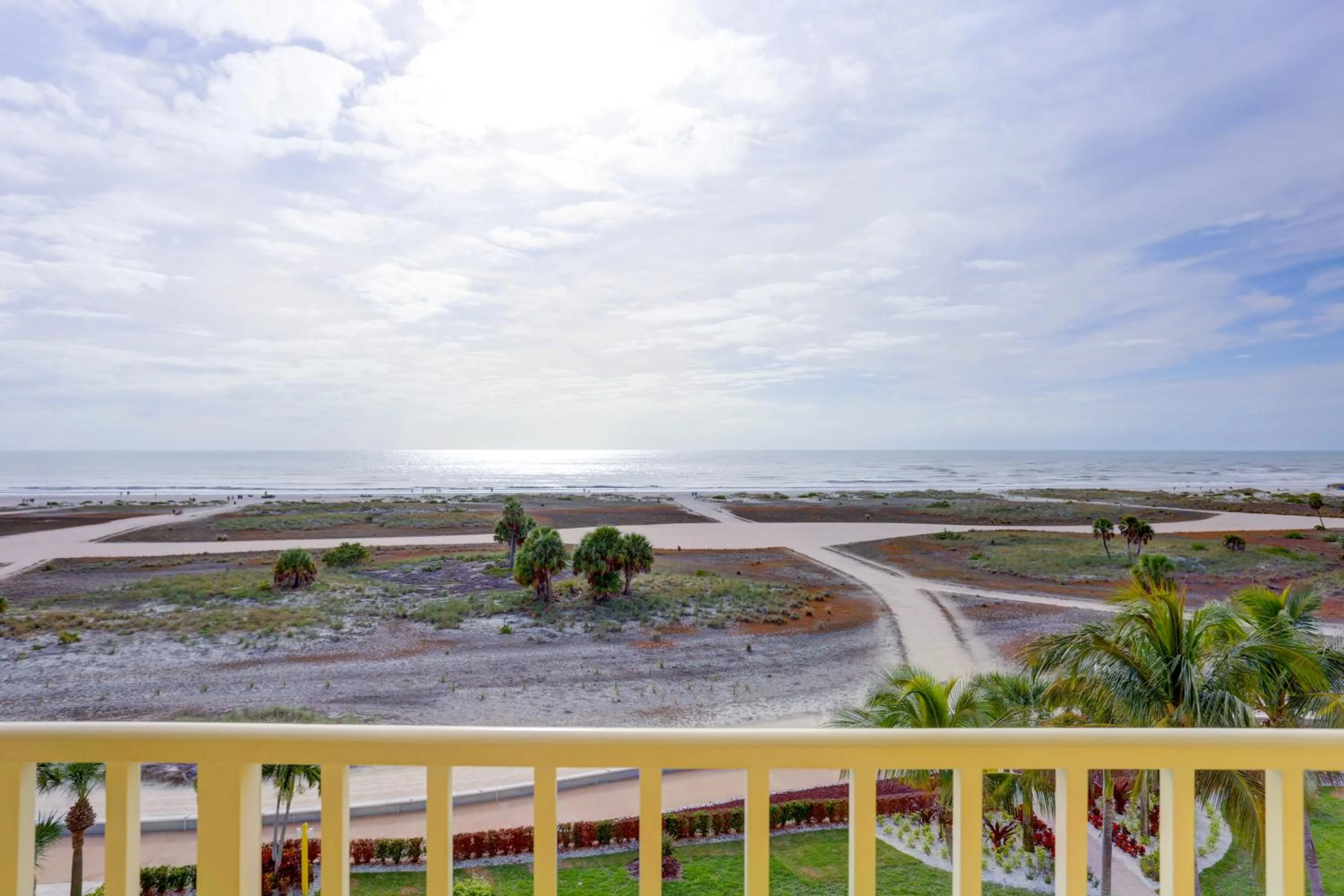 South Beach Condo Hotel by Travel Resort Services, Inc.