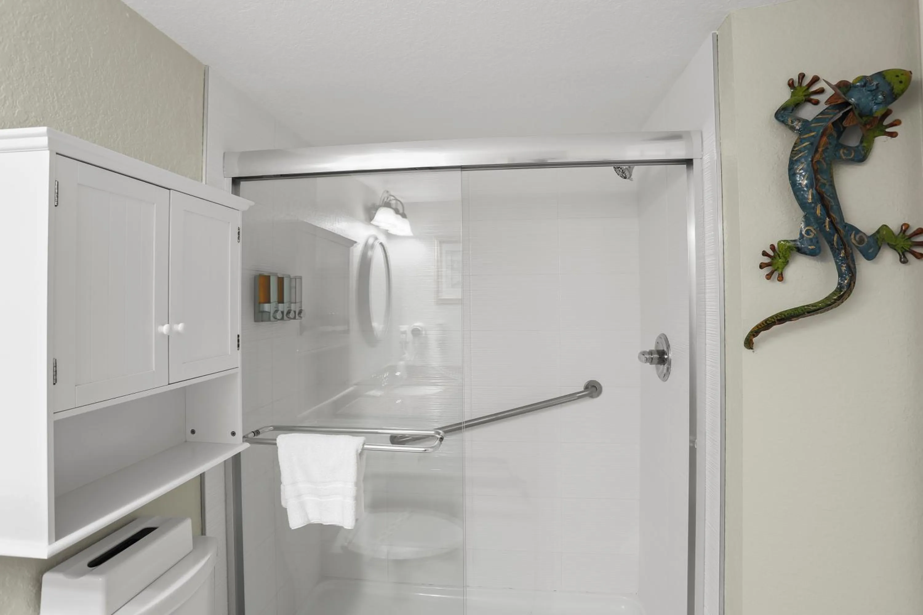 South Beach Condo Hotel by Travel Resort Services, Inc.